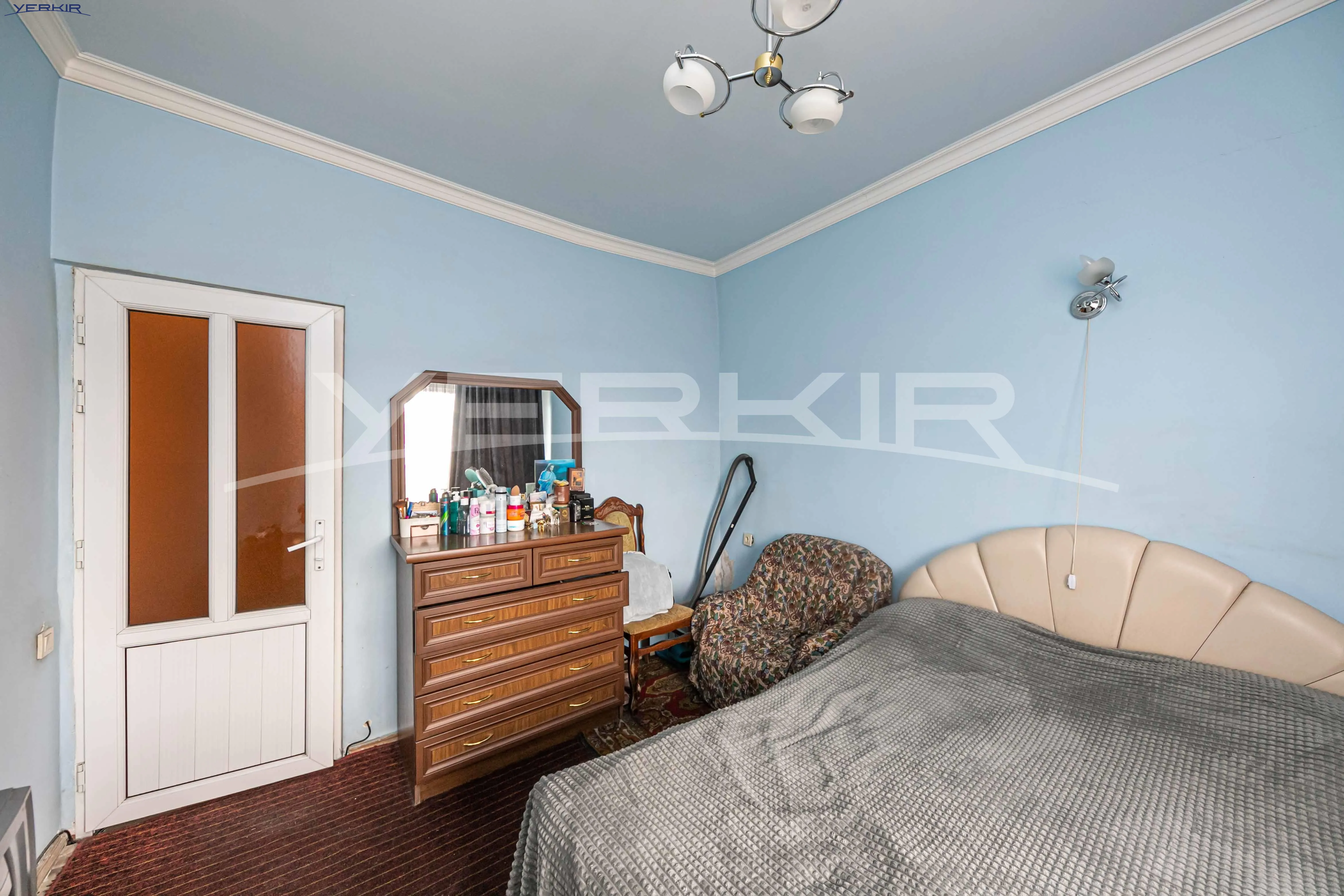 Apartments Code: 10+3632424