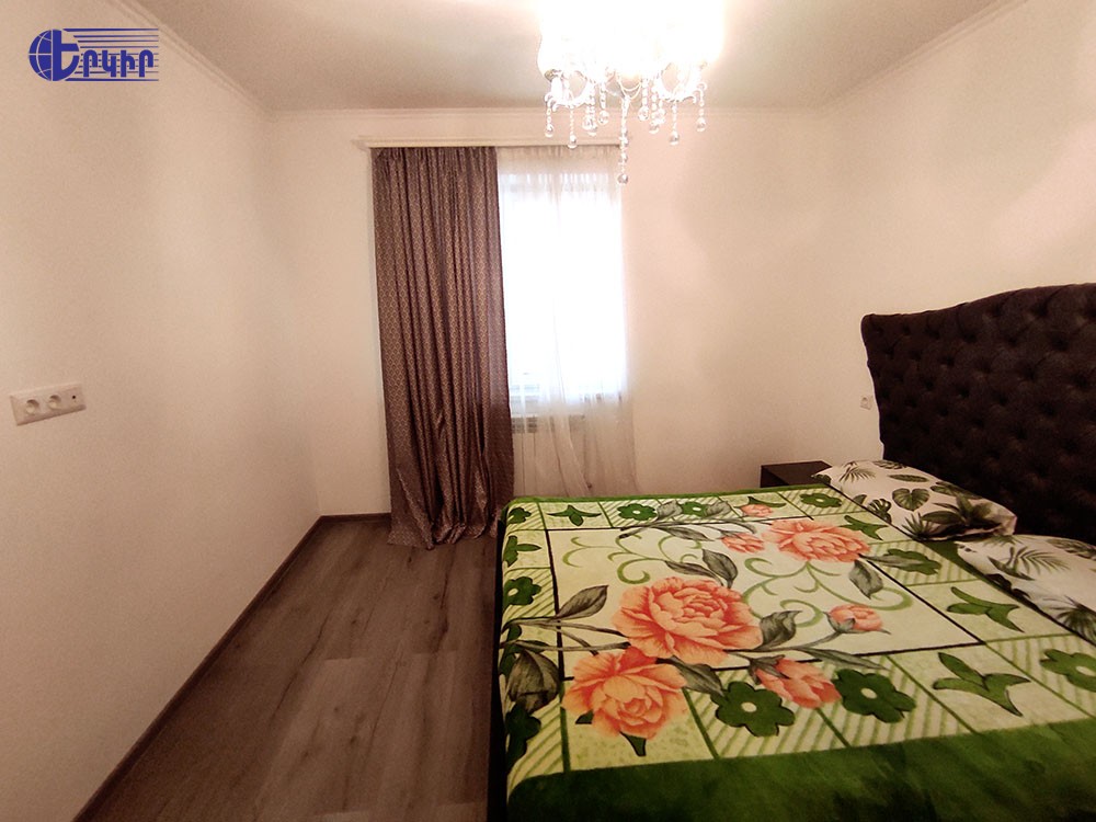 Apartments Code: 5+33748