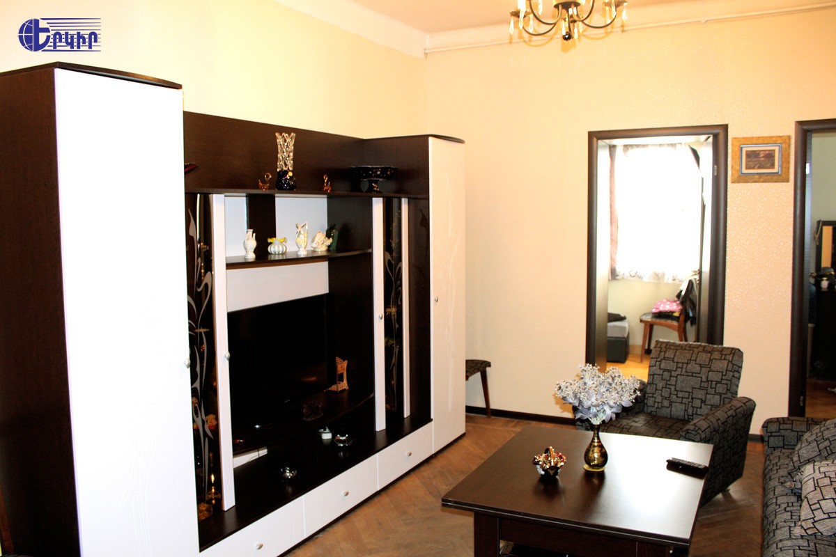 Apartments Code: 10+21359