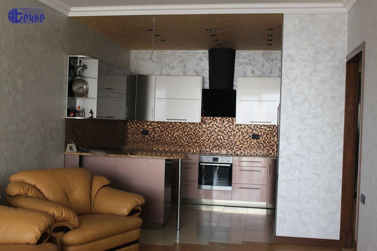 Квартиры Код 6+33020