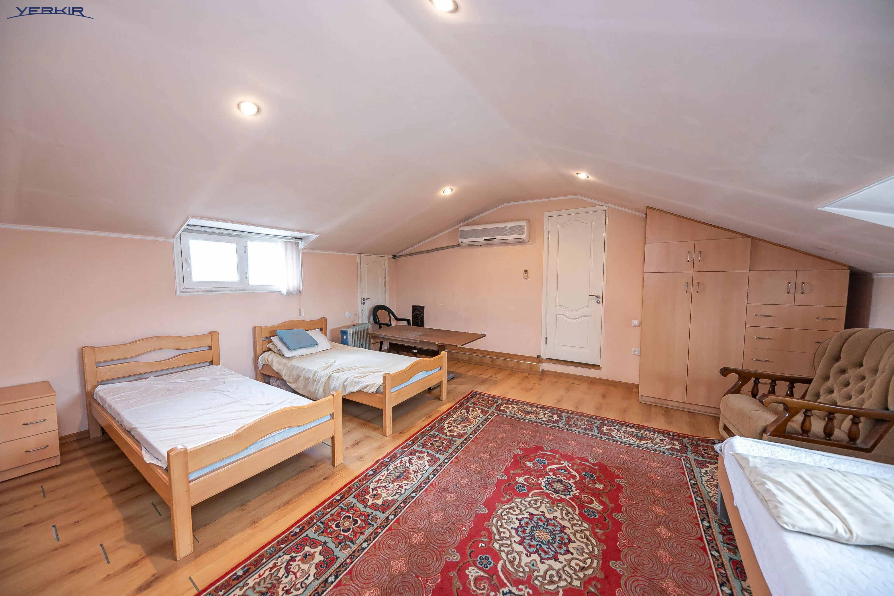 Բնակարաններ Կոդ` 2+319796