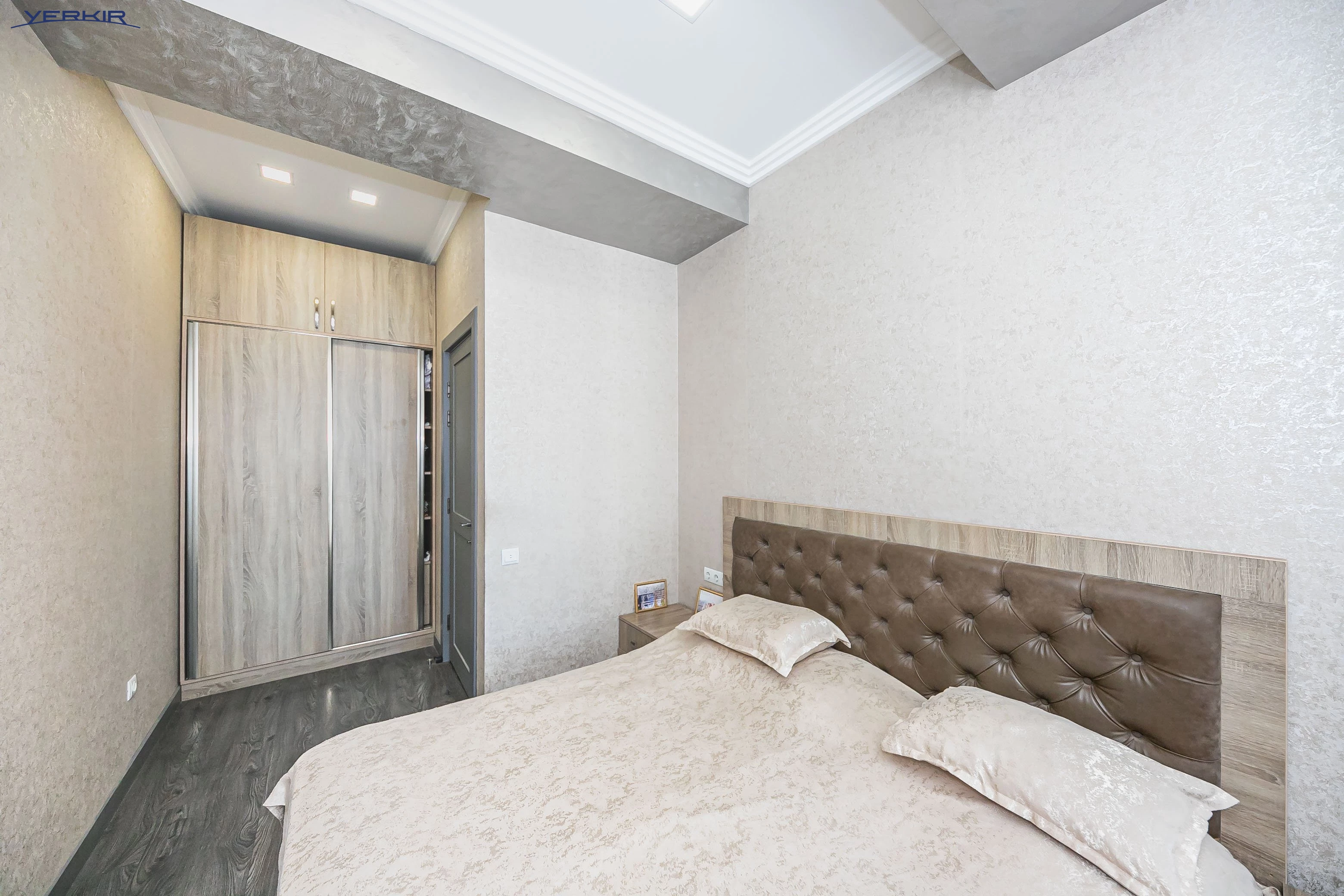 Բնակարաններ Կոդ` 10+308566