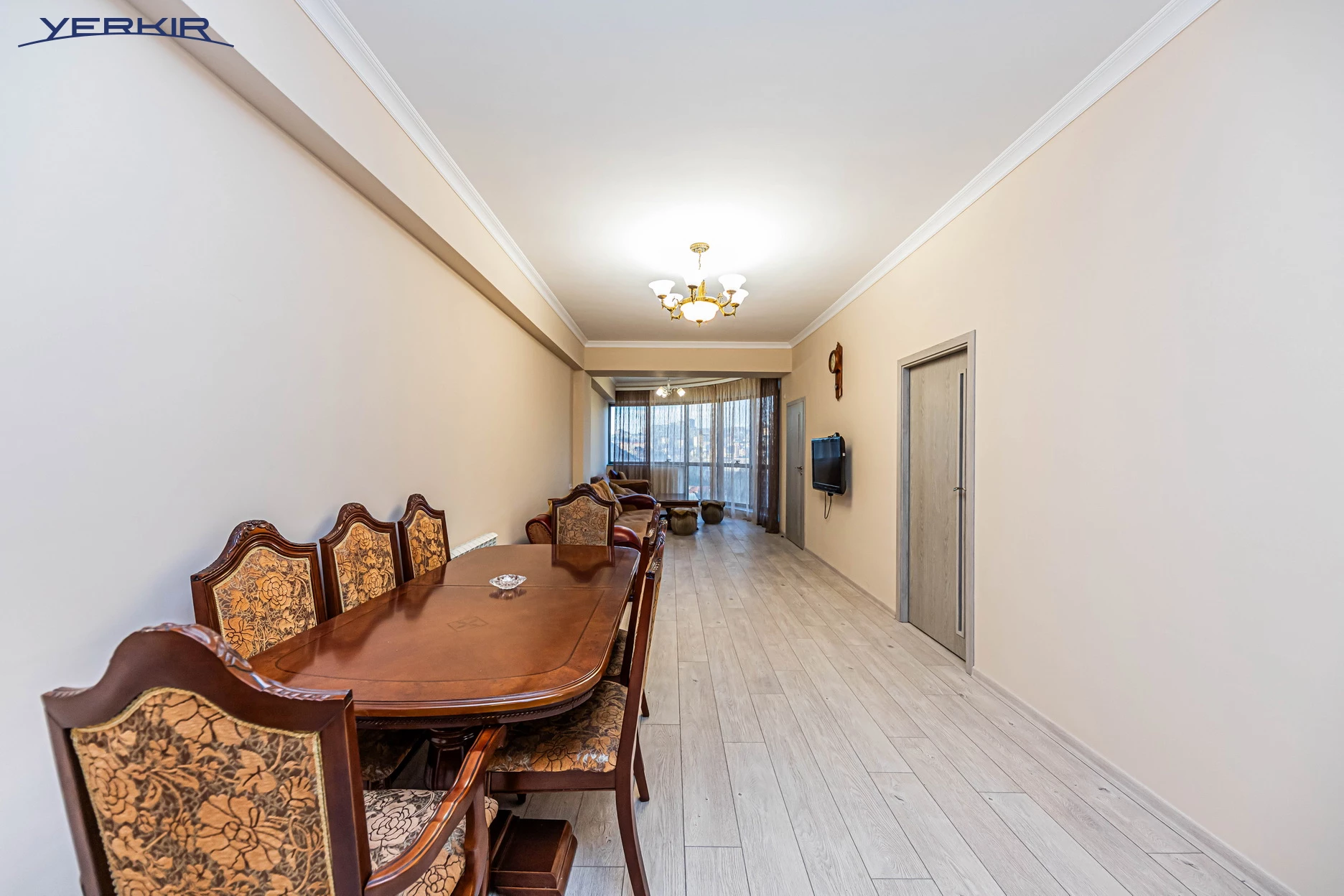 Բնակարաններ Կոդ` 5+214505