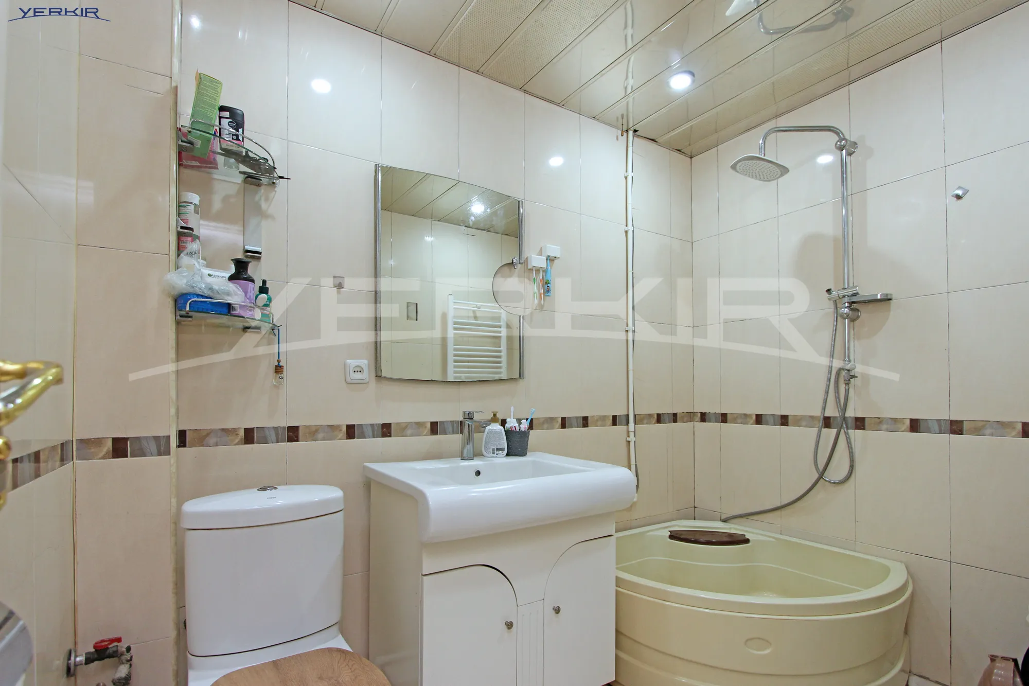 Բնակարաններ Կոդ` 9+3110915