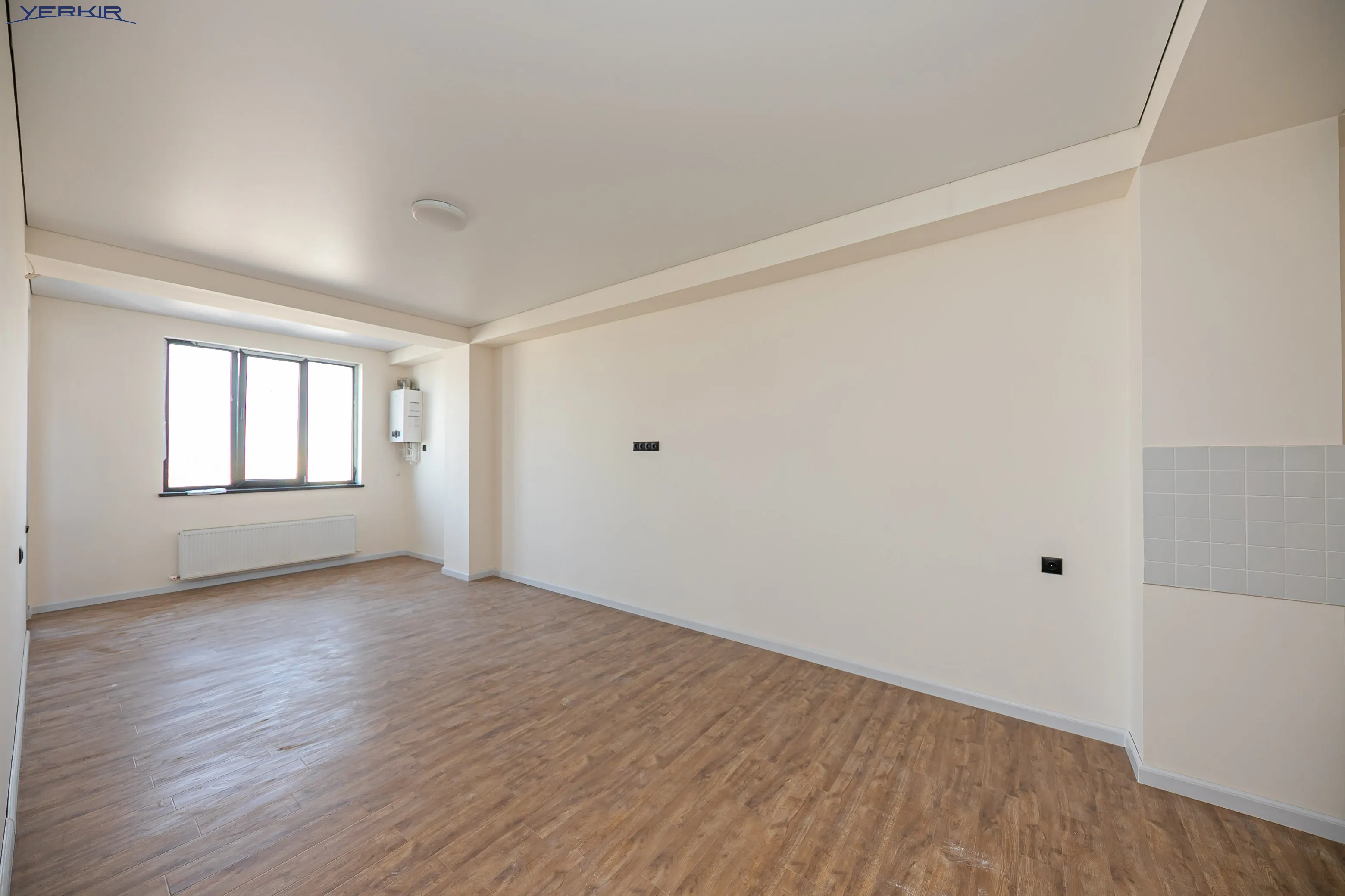 Apartments Code: 5+2454435