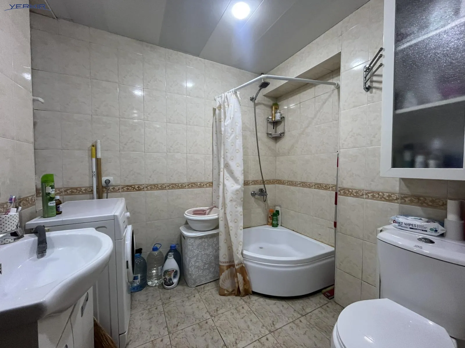 Apartments Code: 10+2477852