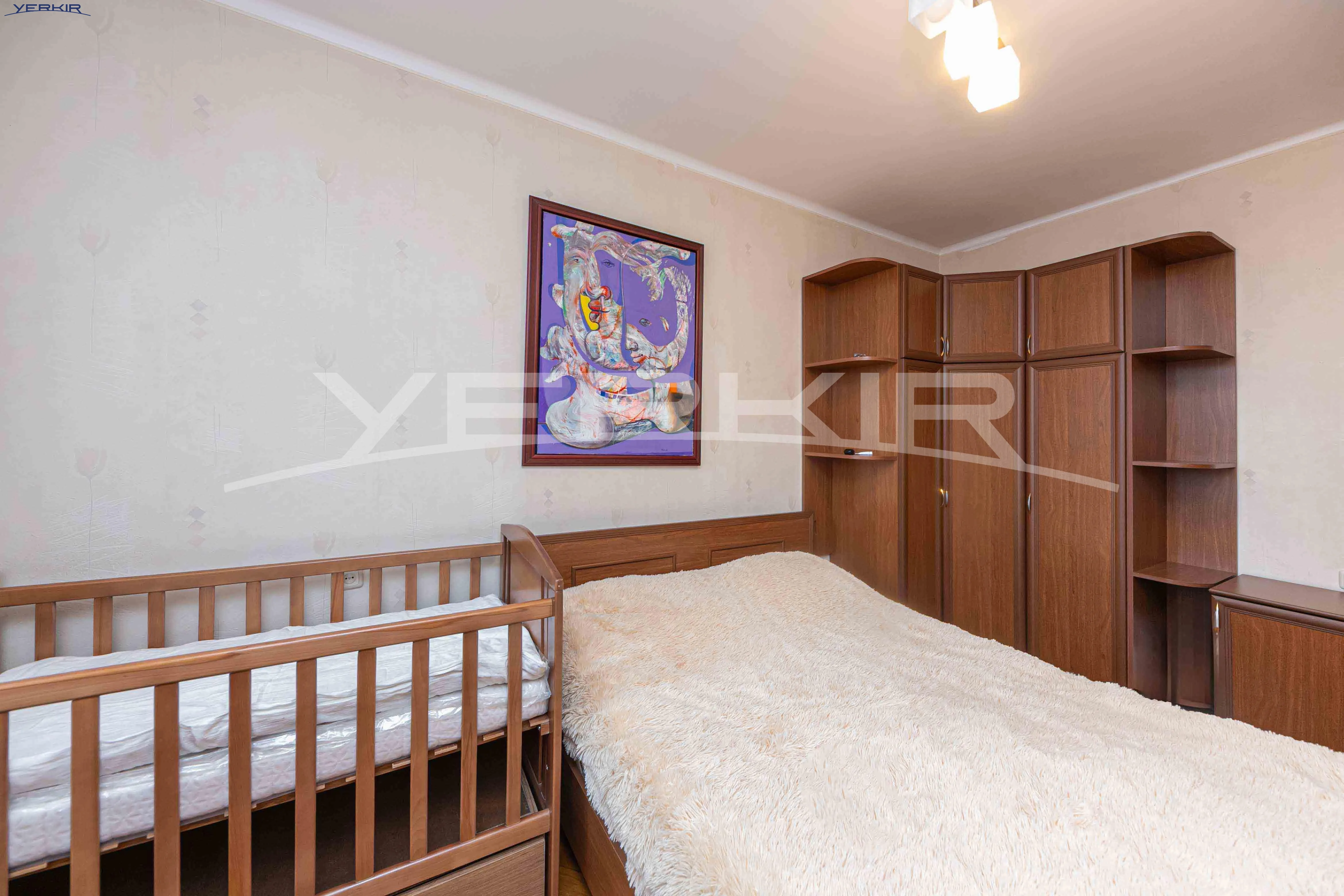 Apartments Code: 10+3472639