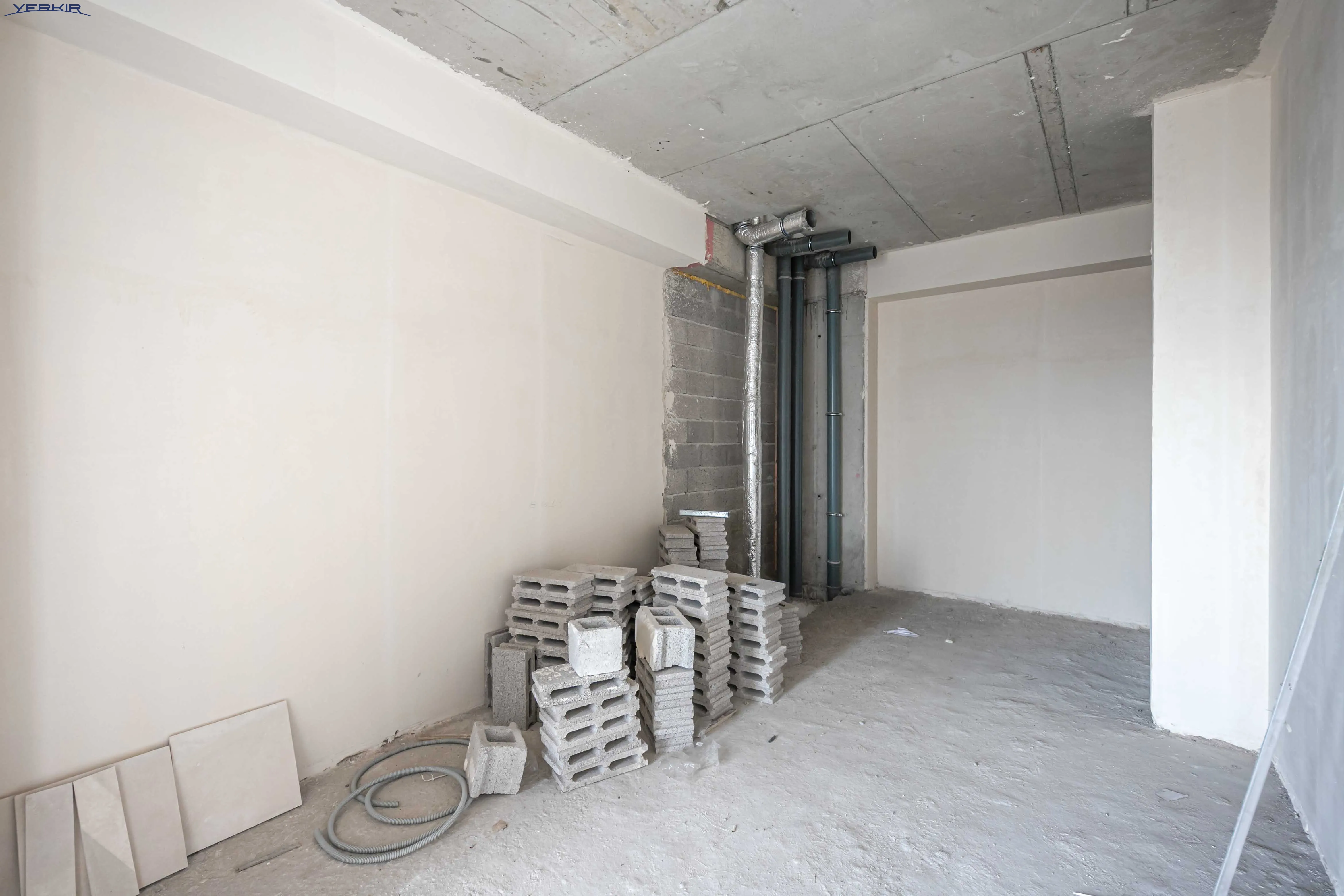 Apartments Code: 9+3545691