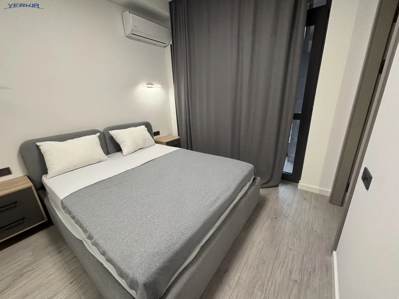 Apartments Code: 10+2295369