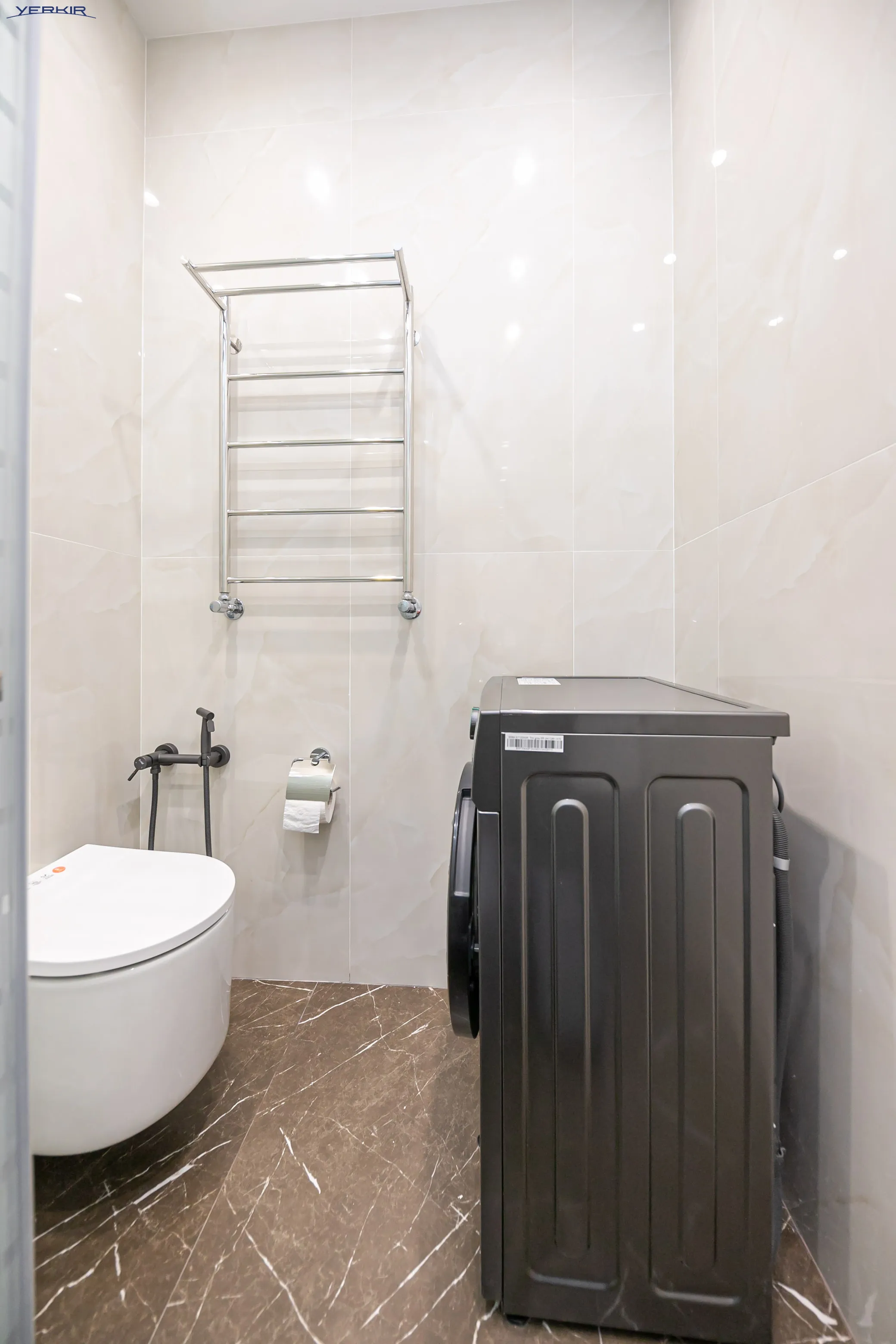 Apartments Code: 9+1527401