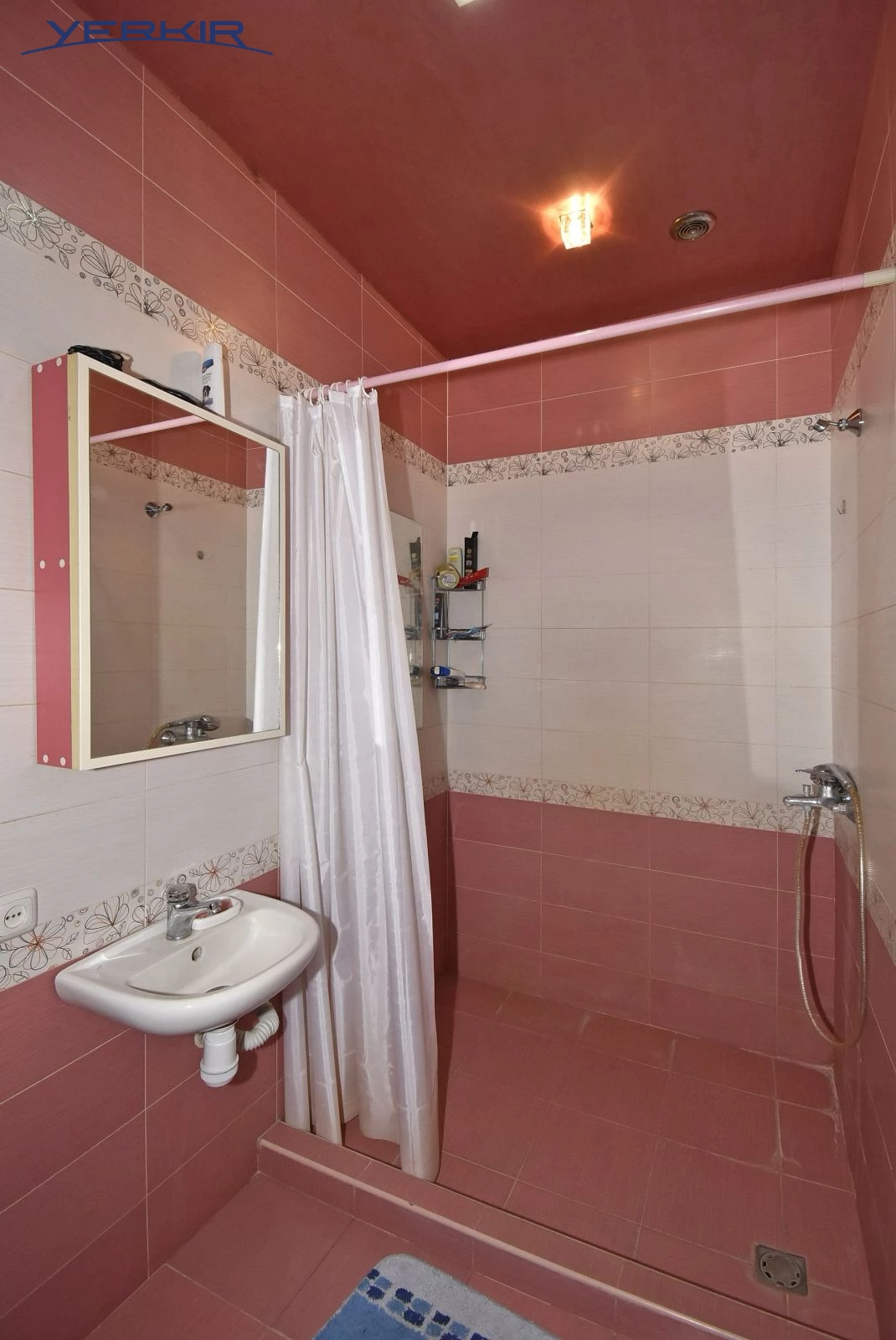 Apartments Code: 3+815120