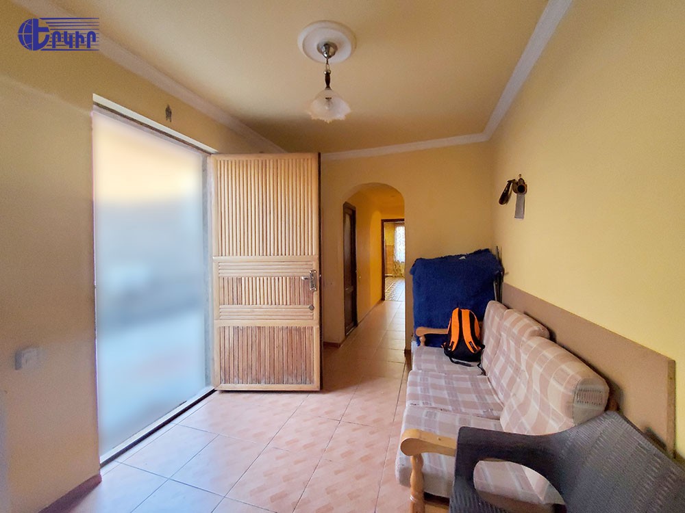 Առանձնատներ Կոդ` 2+51008