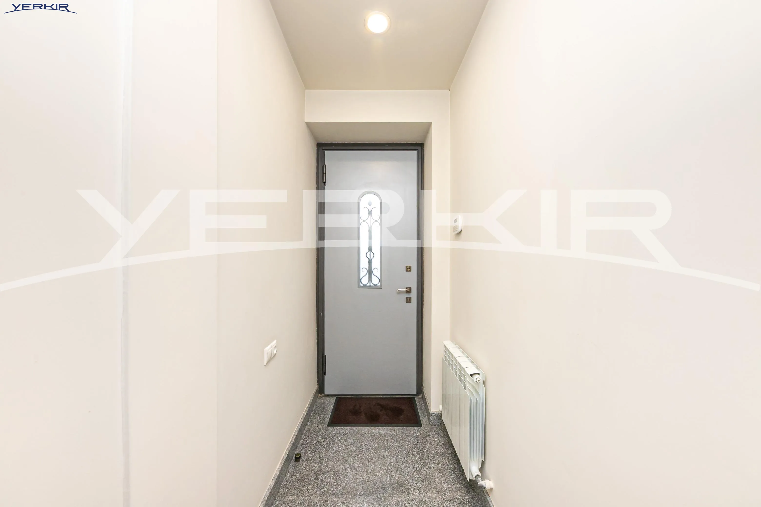 Commercial properties Code: 10+90163