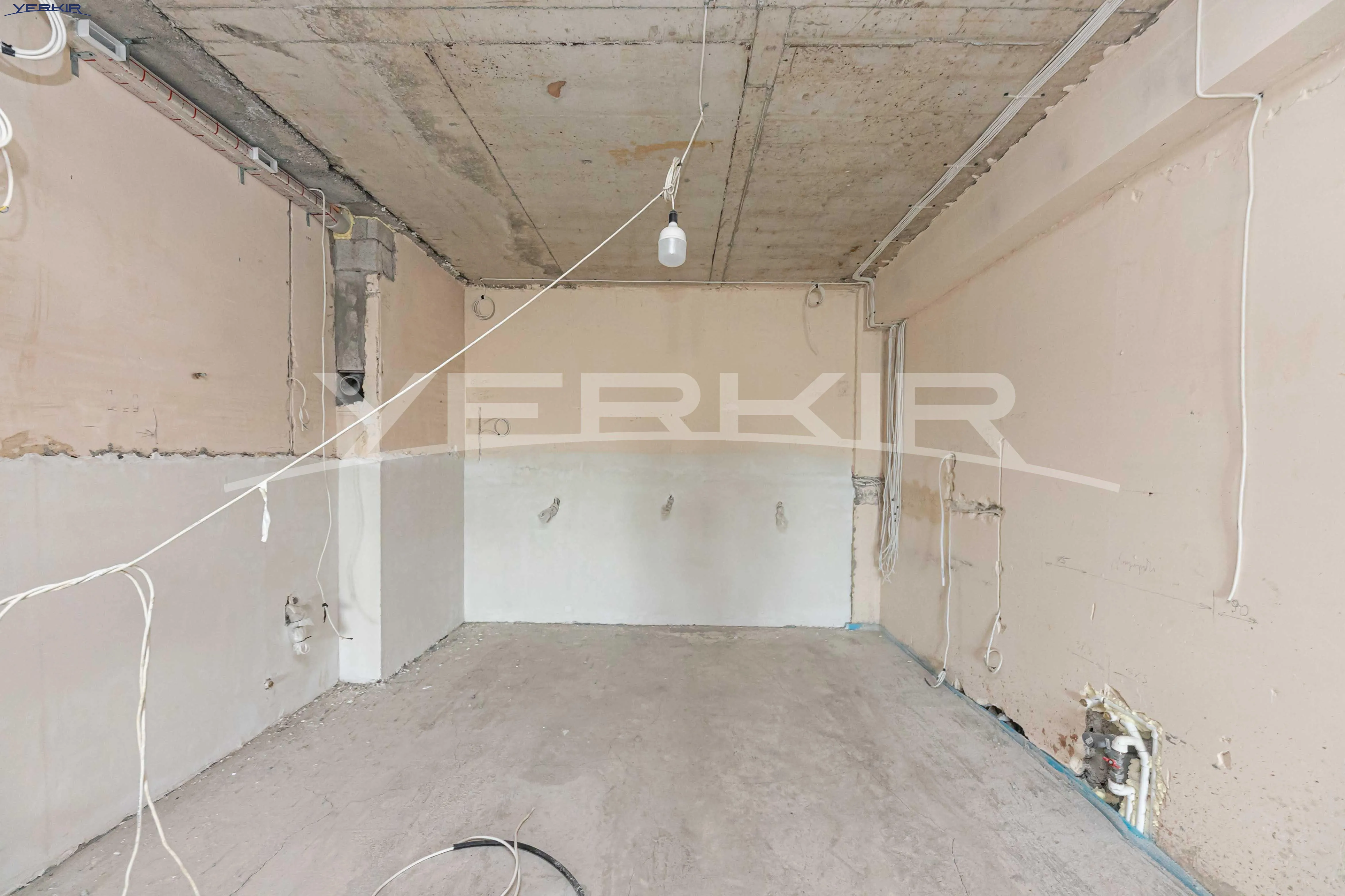 Apartments Code: 10+2242436