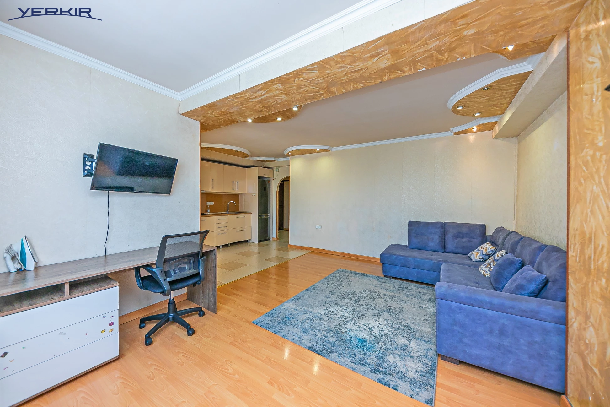 Apartments Code: 5+218964