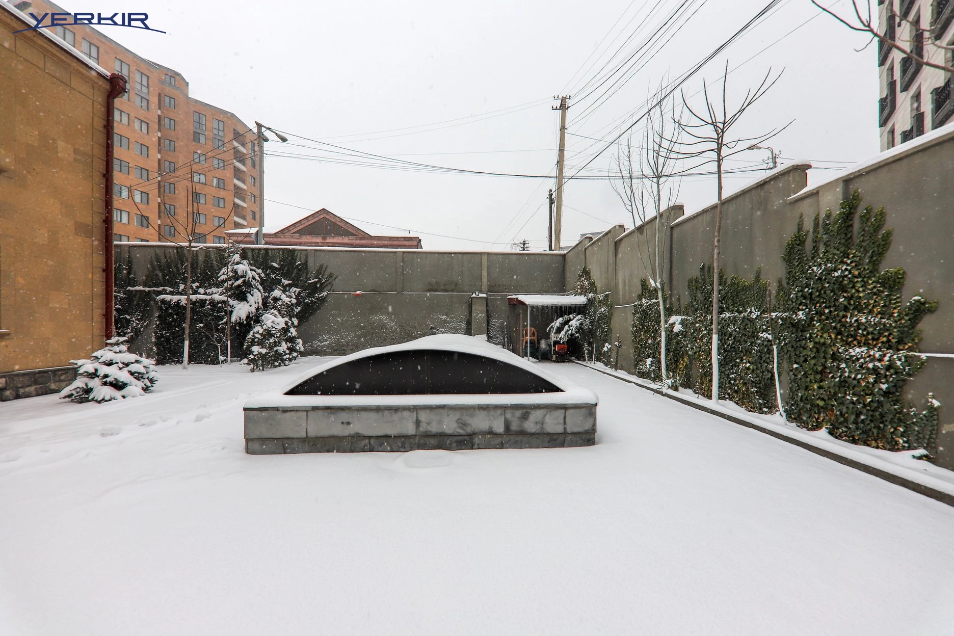 Առանձնատներ Կոդ` 9+515526