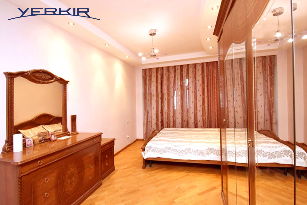 Բնակարաններ Կոդ` 6+404787