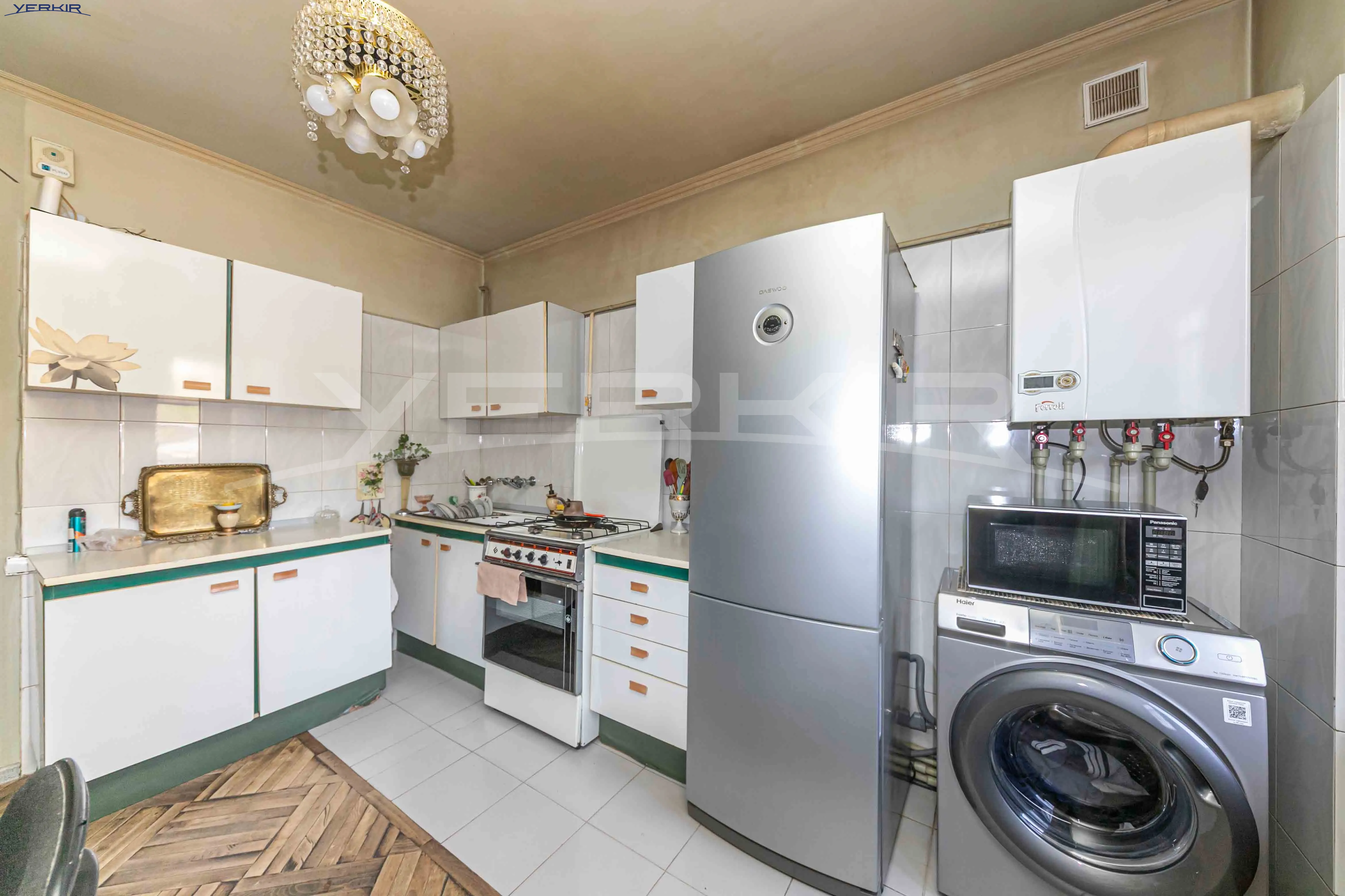 Apartments Code: 2+4414198