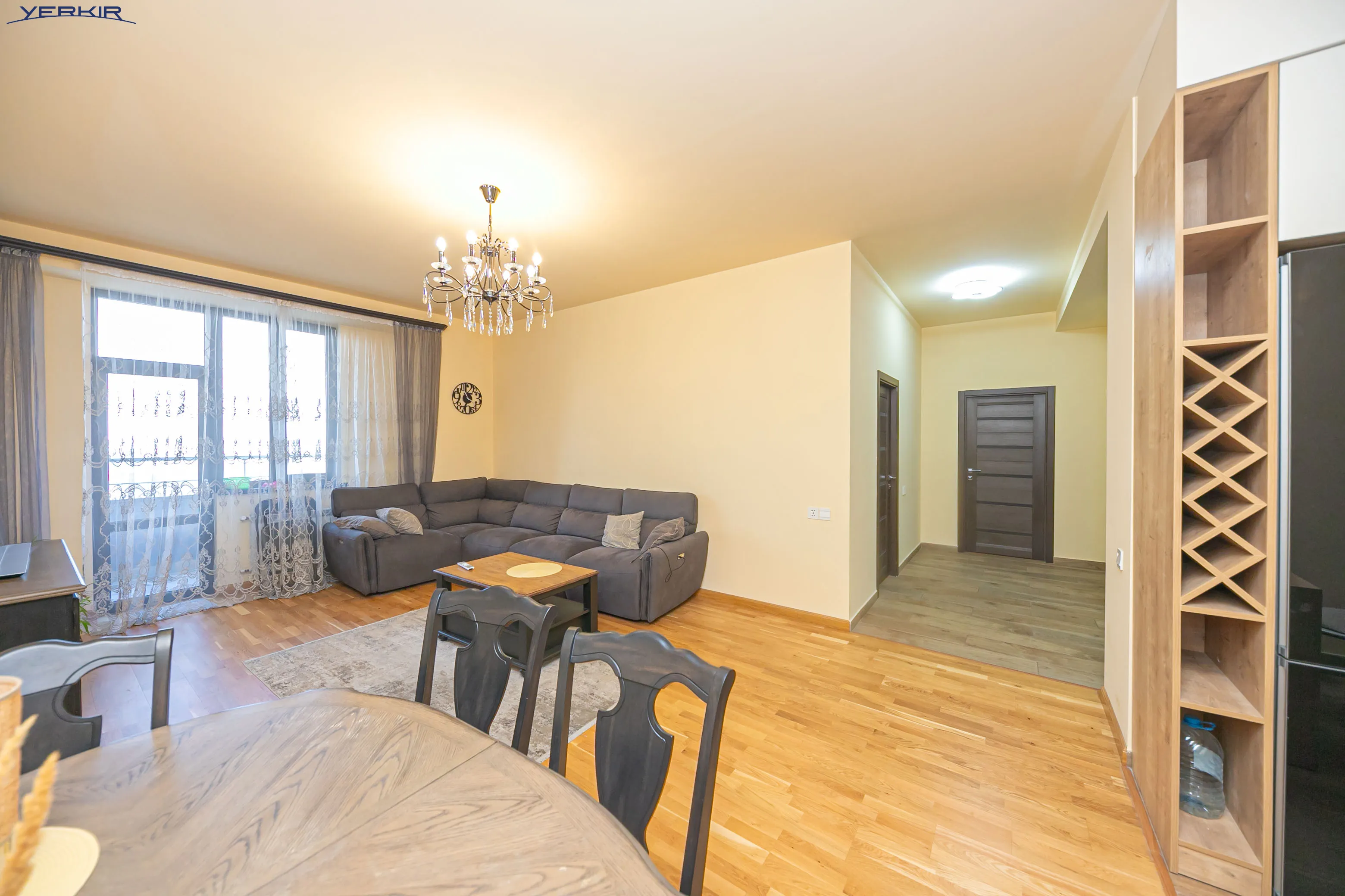 Apartments Code: 10+3978656