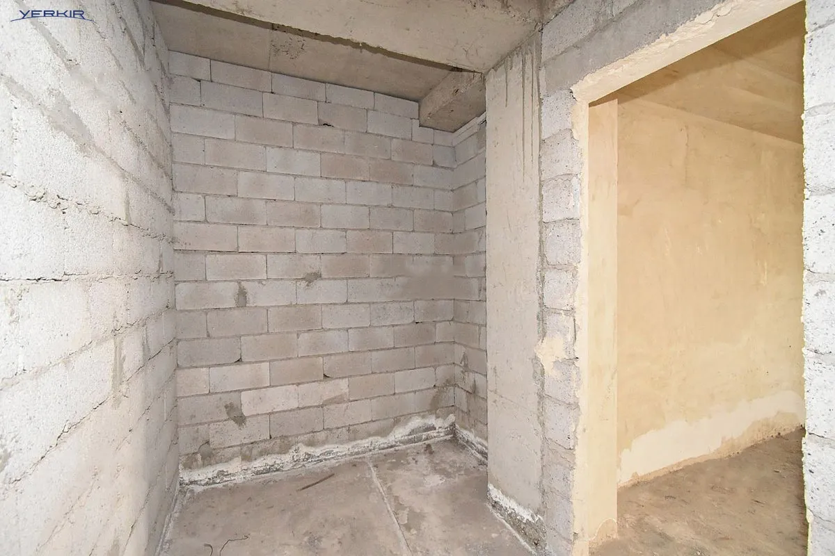 Apartments Code: 5+417878