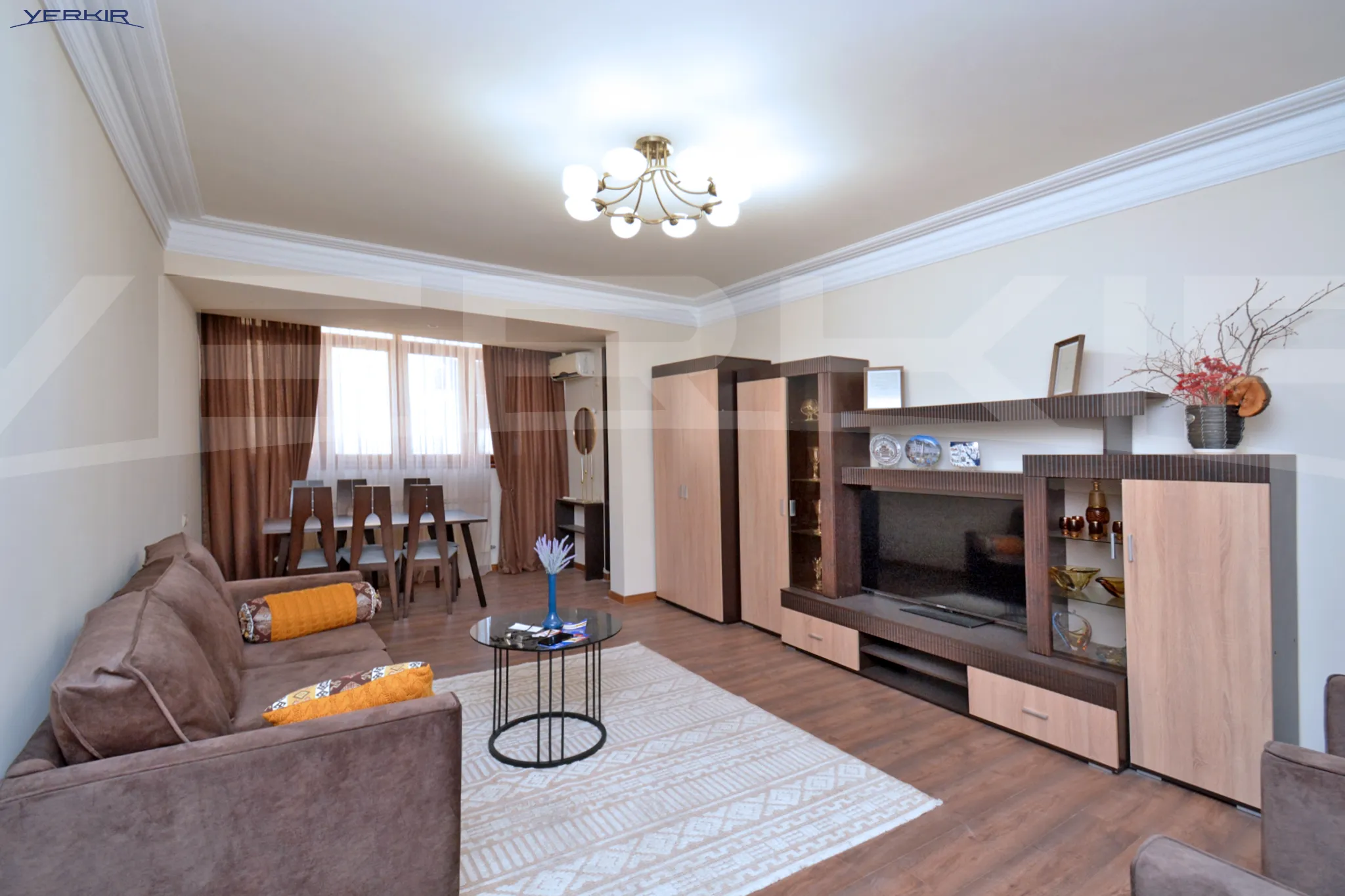 Apartments Code: 3+2973720
