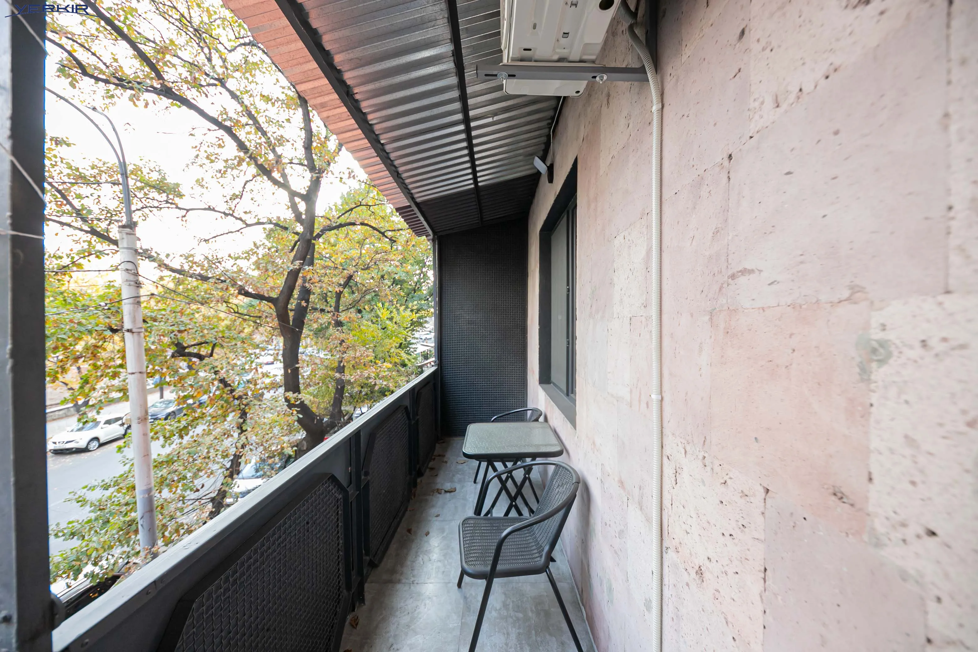 Apartments Code: 9+1527401