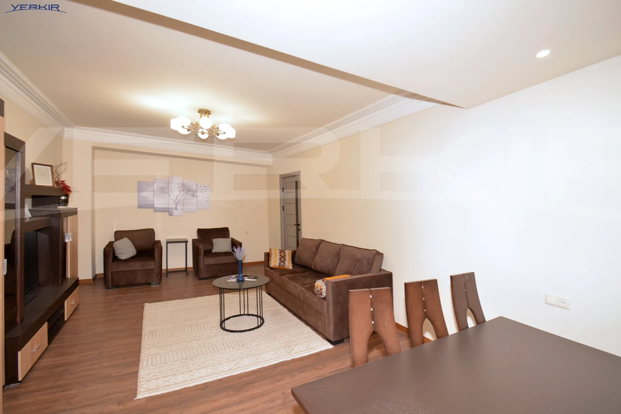 Apartments Code: 3+2973720