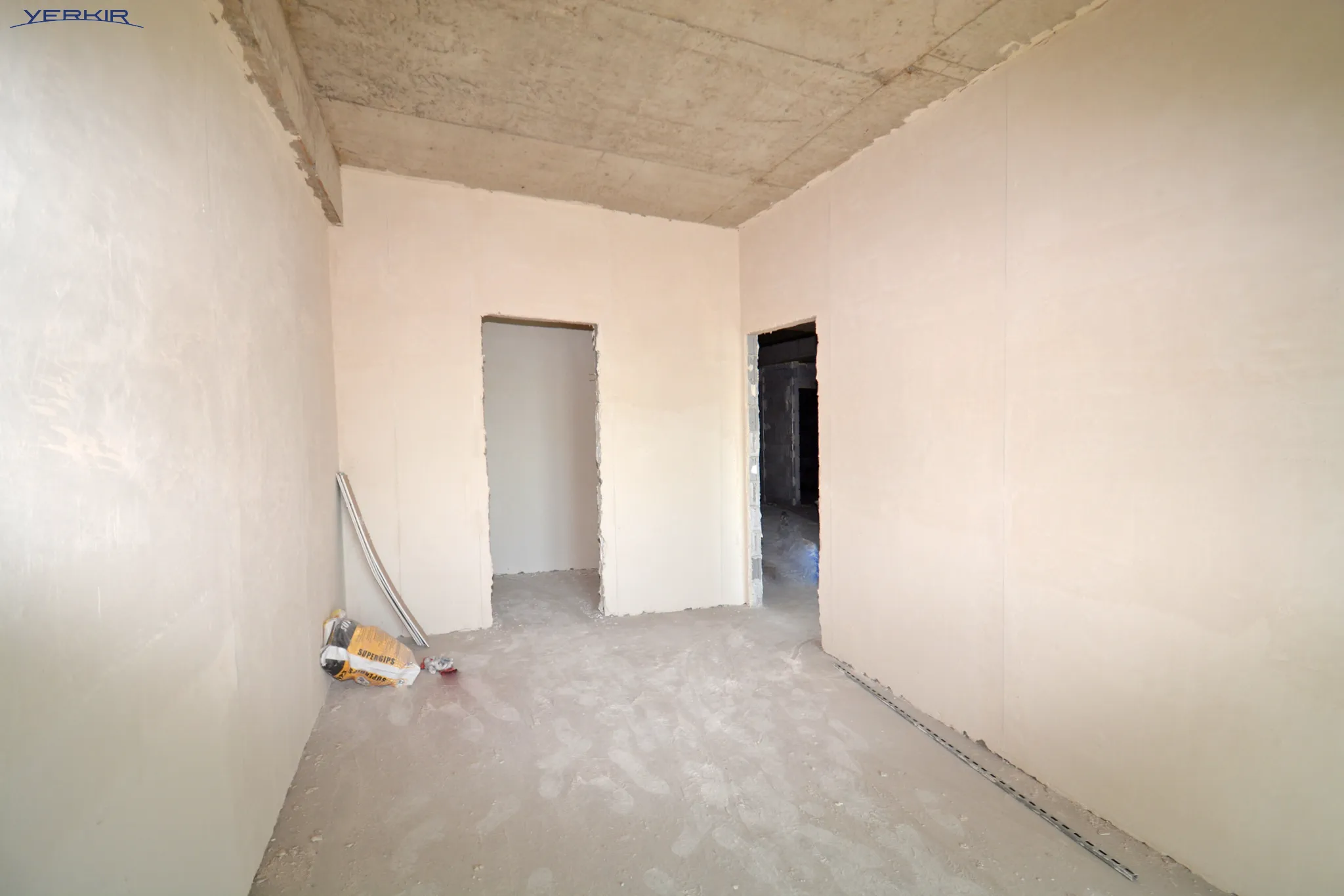 Բնակարաններ Կոդ` 9+2447902