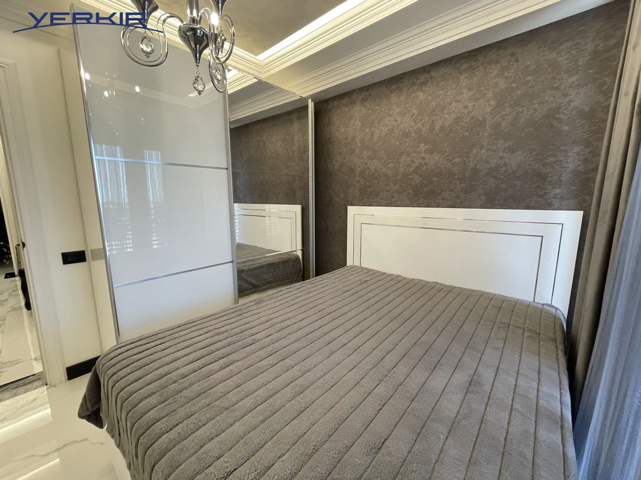 Apartments Code: 2+418723