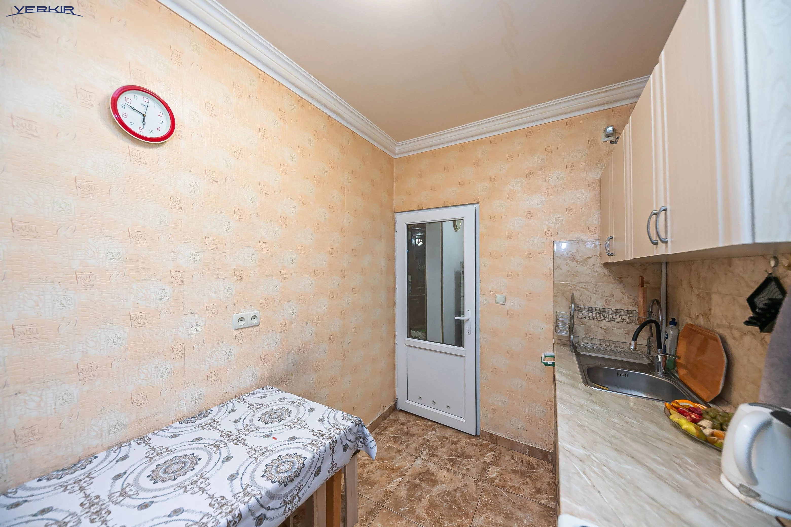 Apartments Code: 9+120679