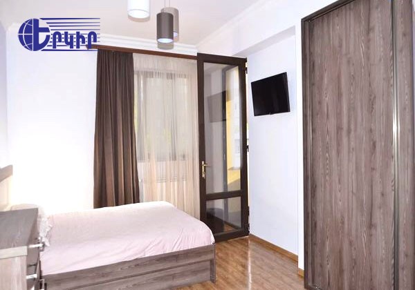 Առանձնատներ Կոդ` 6+50914