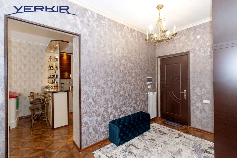 Apartments Code: 10+308153