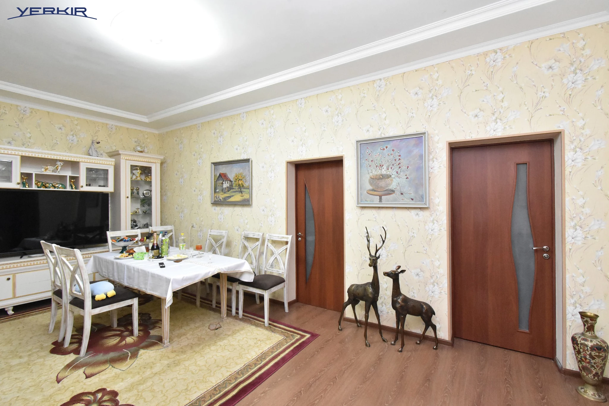 Առանձնատներ Կոդ` 3+521195