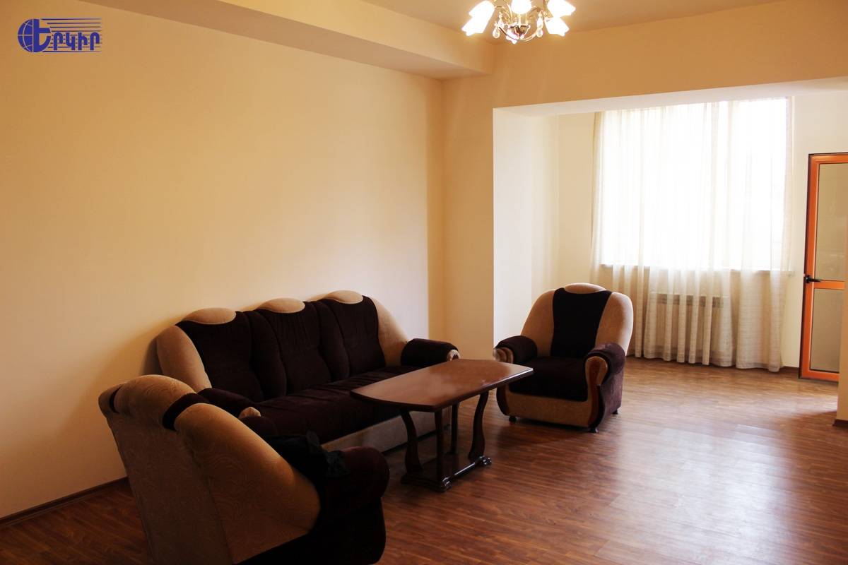 Բնակարաններ Կոդ` 10+213799