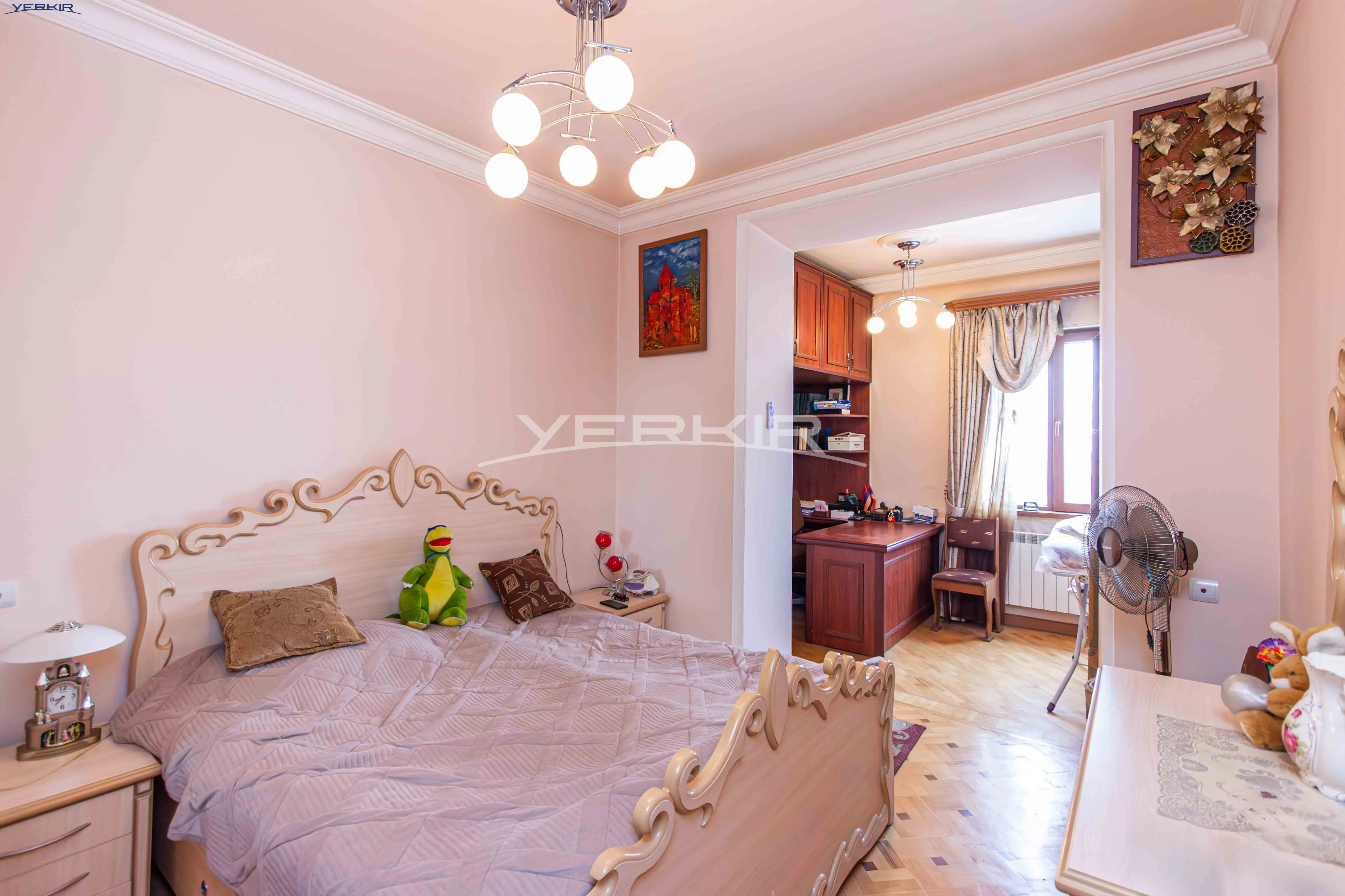 Բնակարաններ Կոդ` 2+3981861