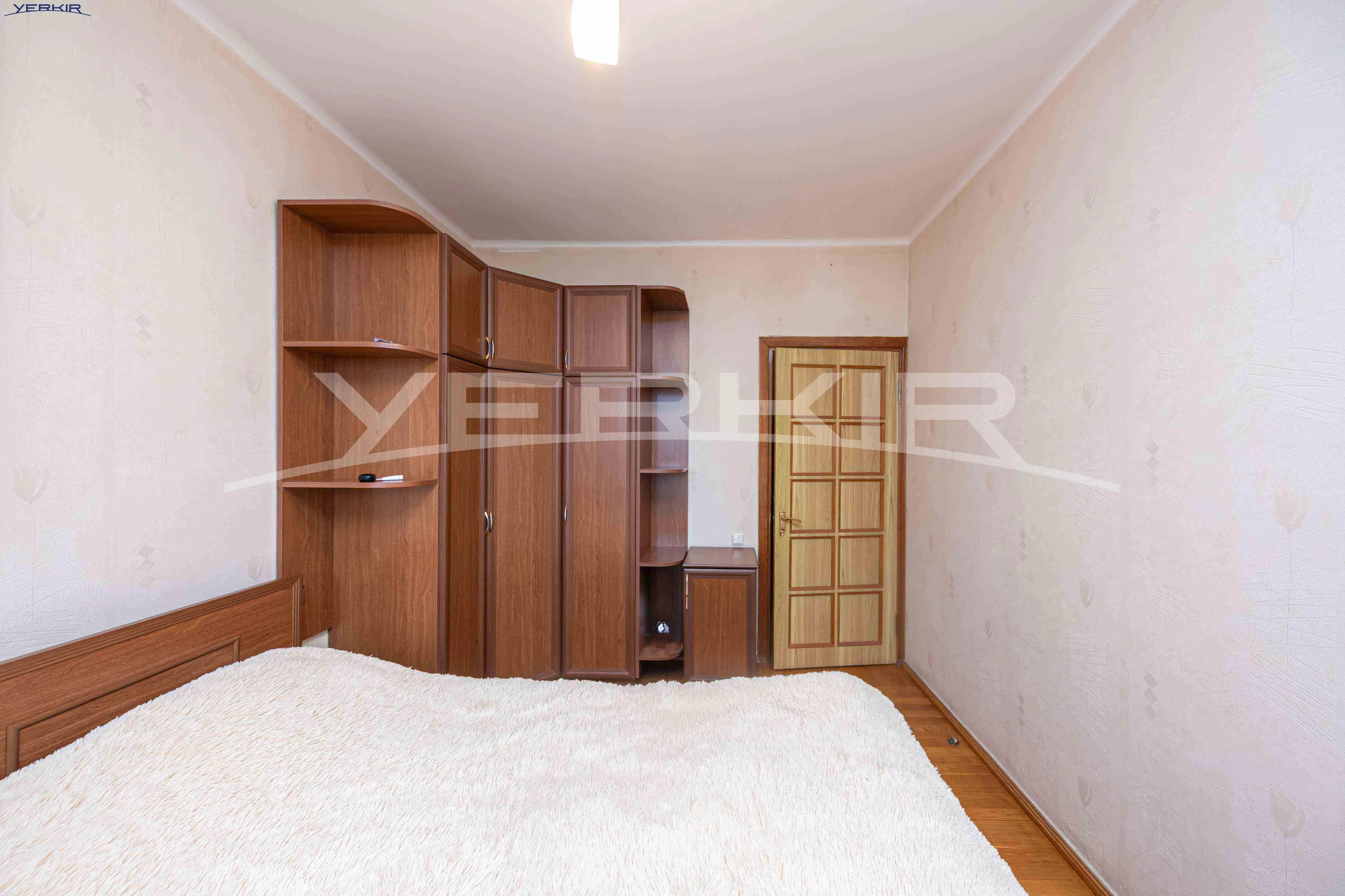 Apartments Code: 10+3472639