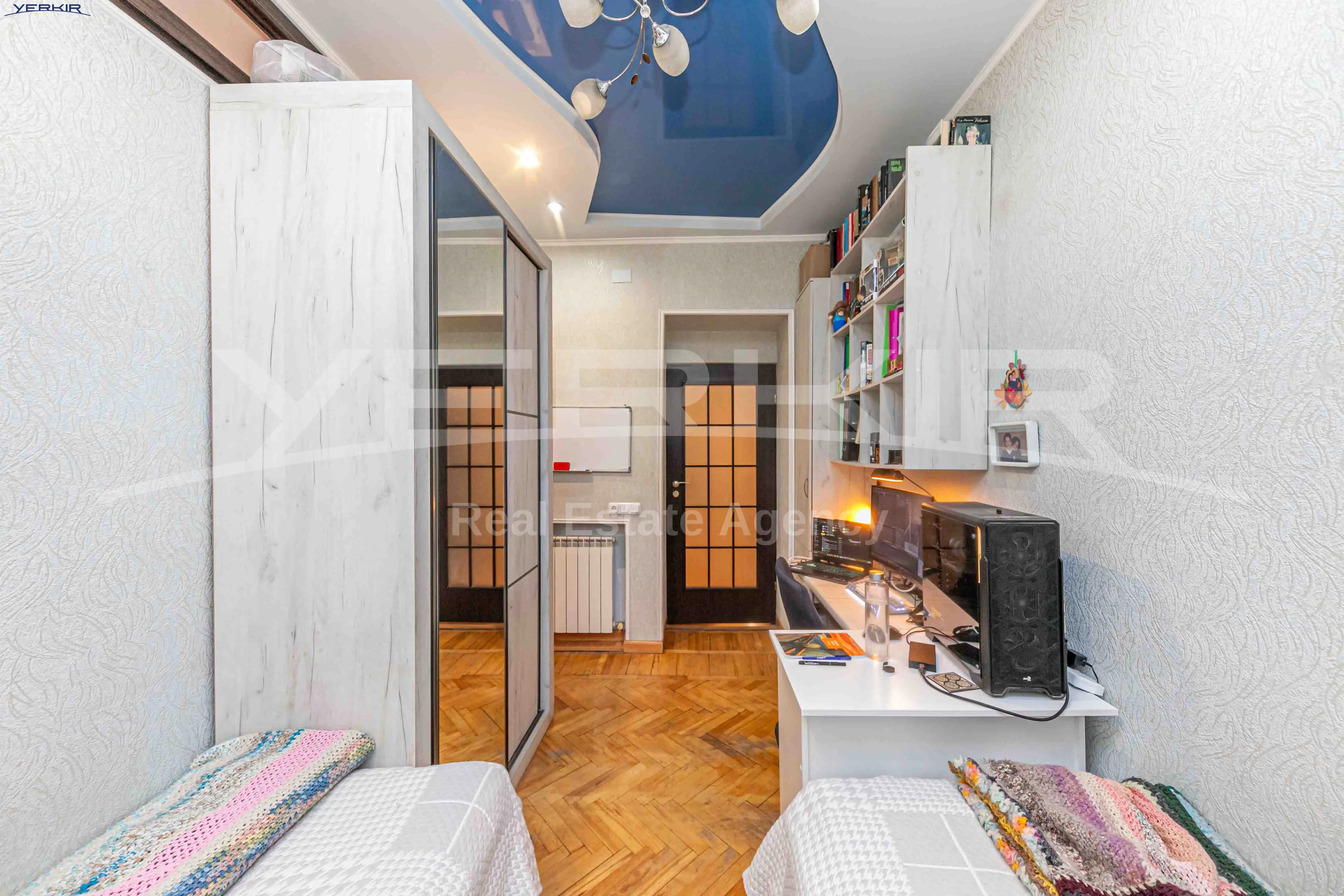 Apartments Code: 5+2661655