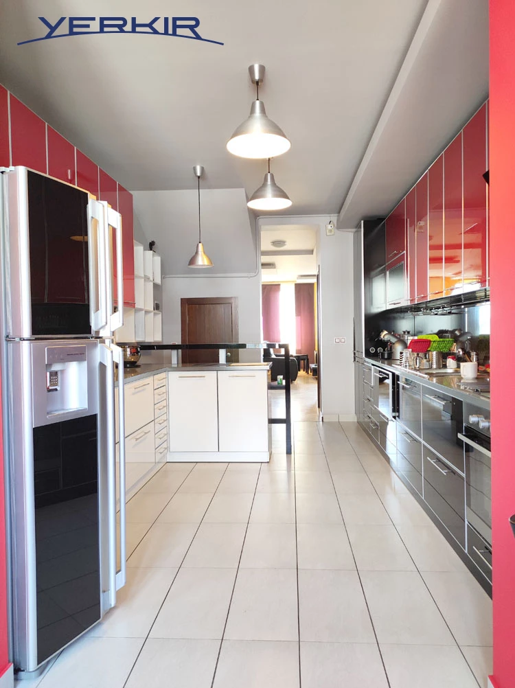 Apartments Code: 4+809582