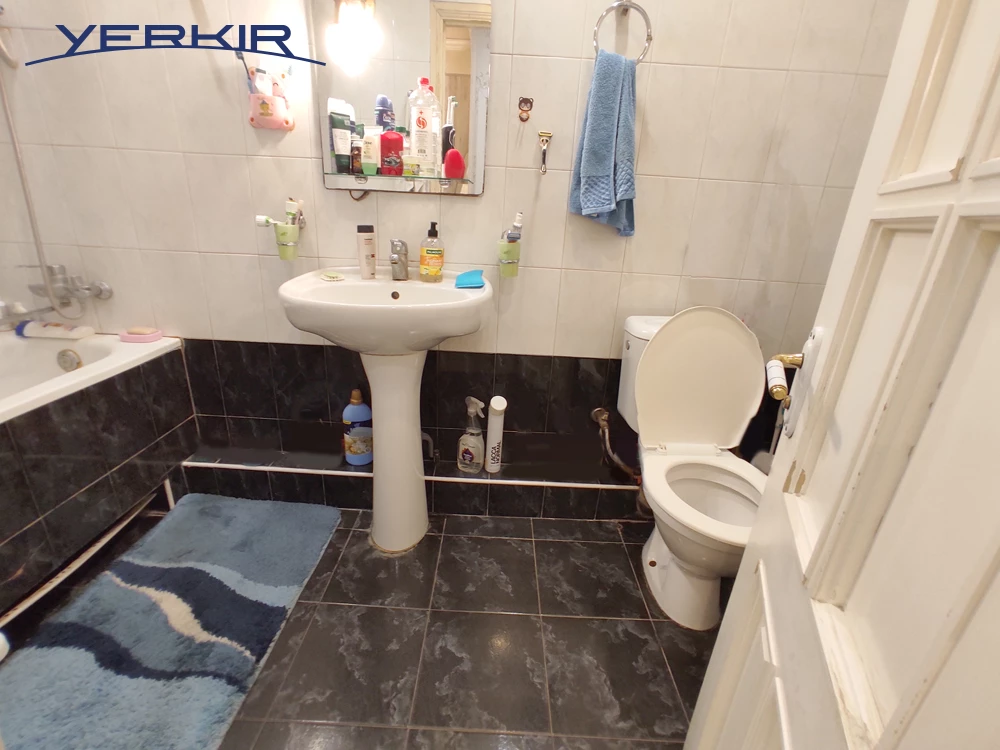 Apartments Code: 10+309971