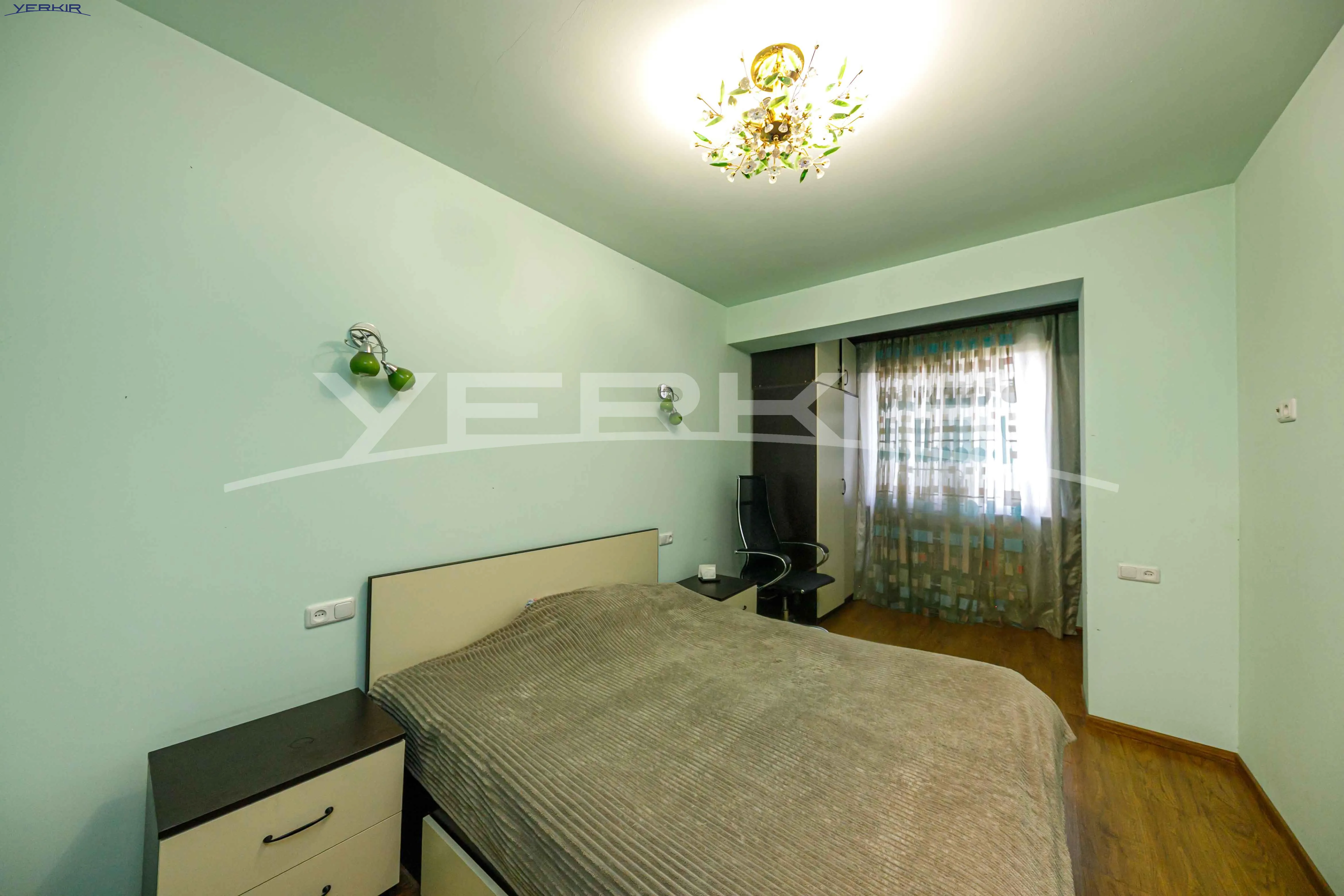 Apartments Code: 10+3461639