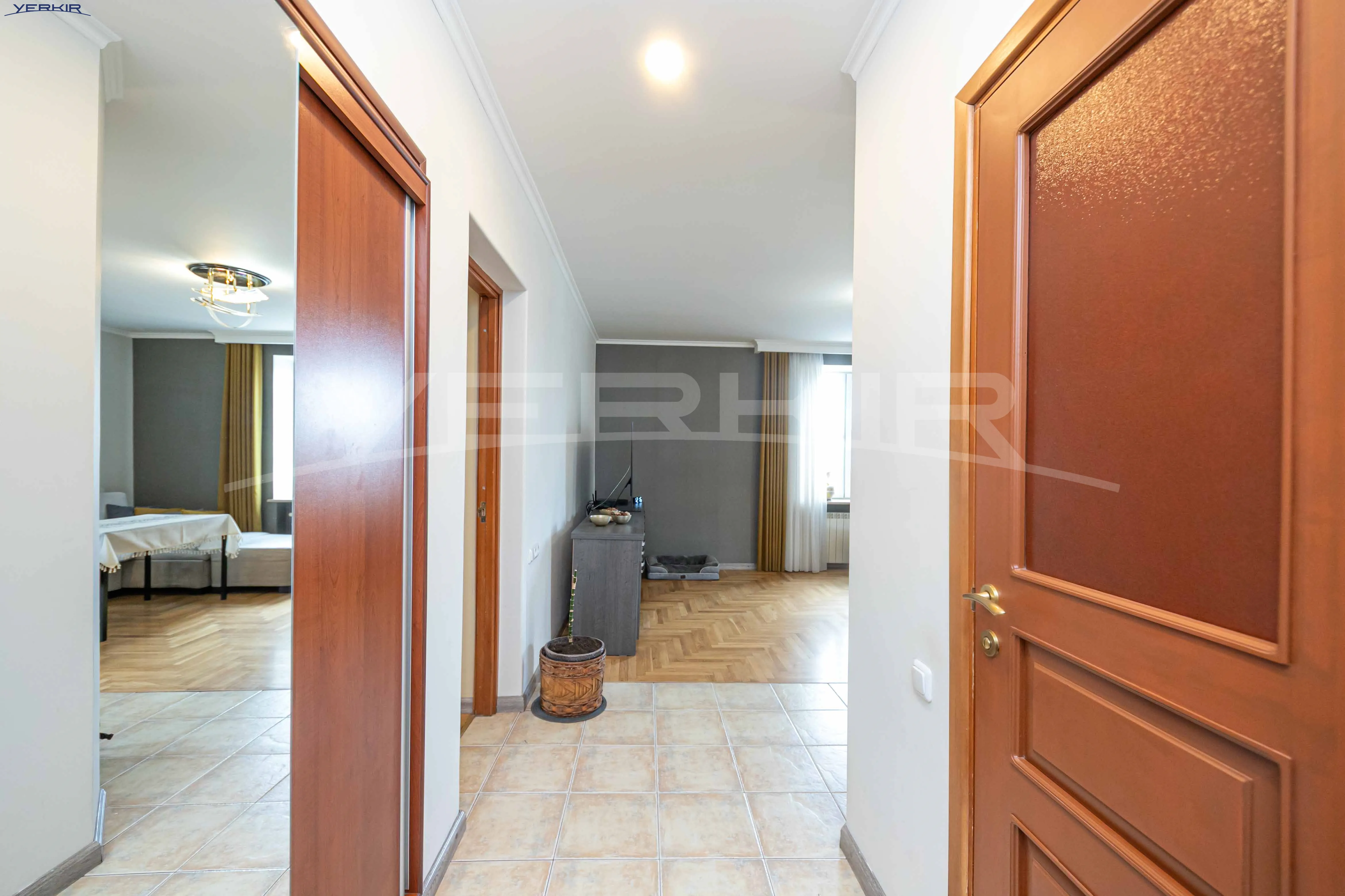 Apartments Code: 2+3505262