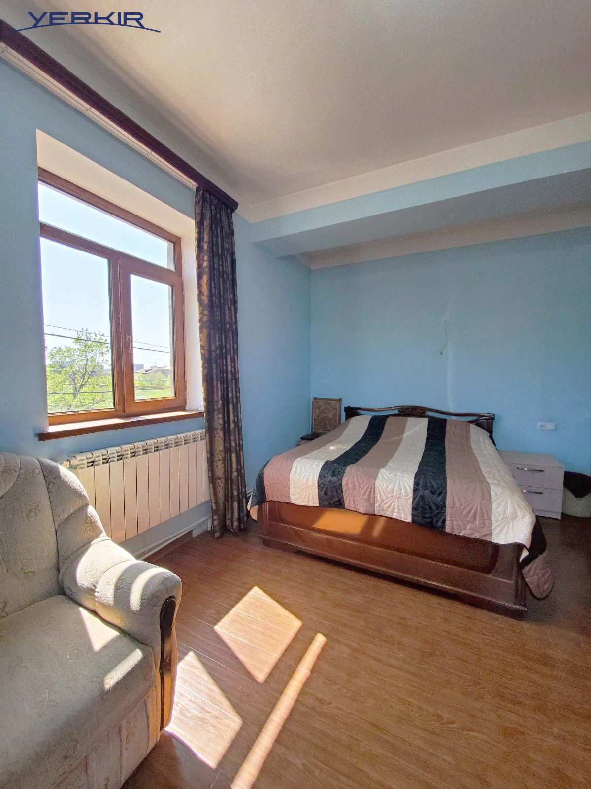 Առանձնատներ Կոդ` 2+517419