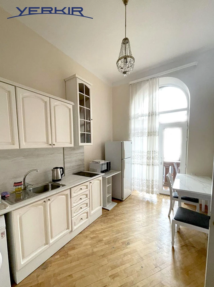 Բնակարաններ Կոդ` 5+109081