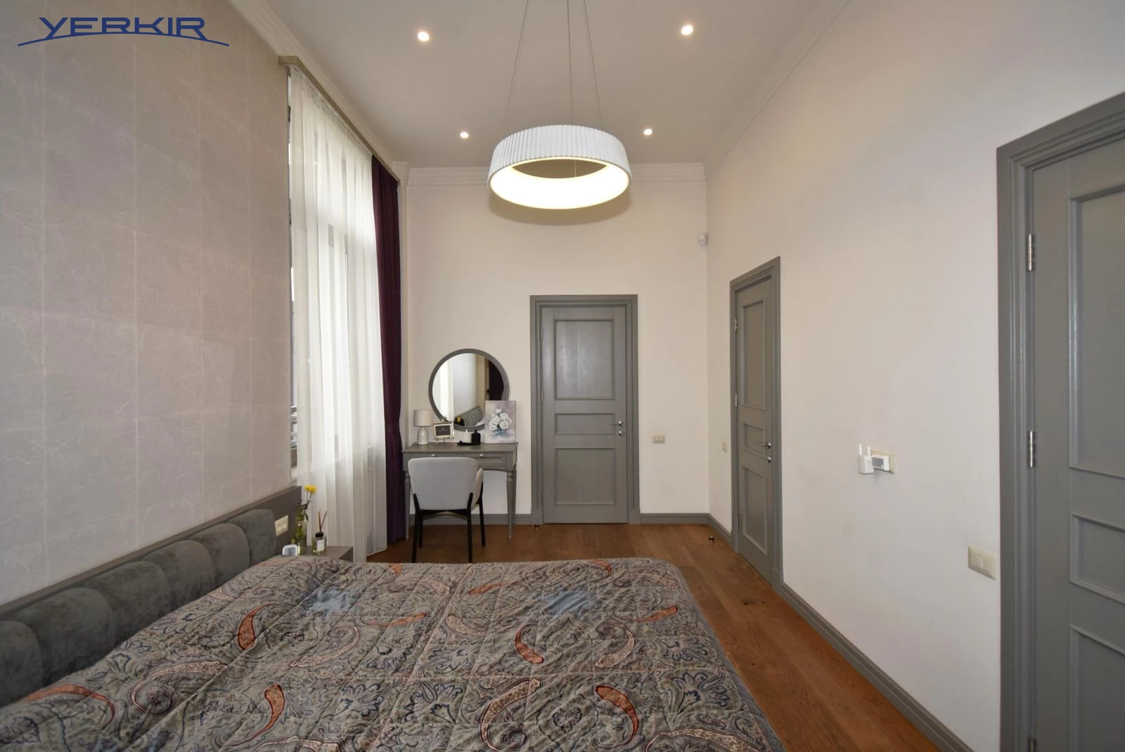 Բնակարաններ Կոդ` 9+315606