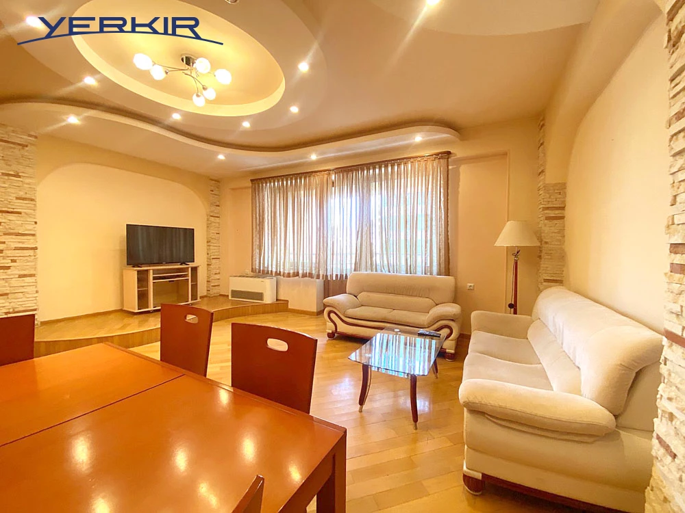 Բնակարաններ Կոդ` 4+305689