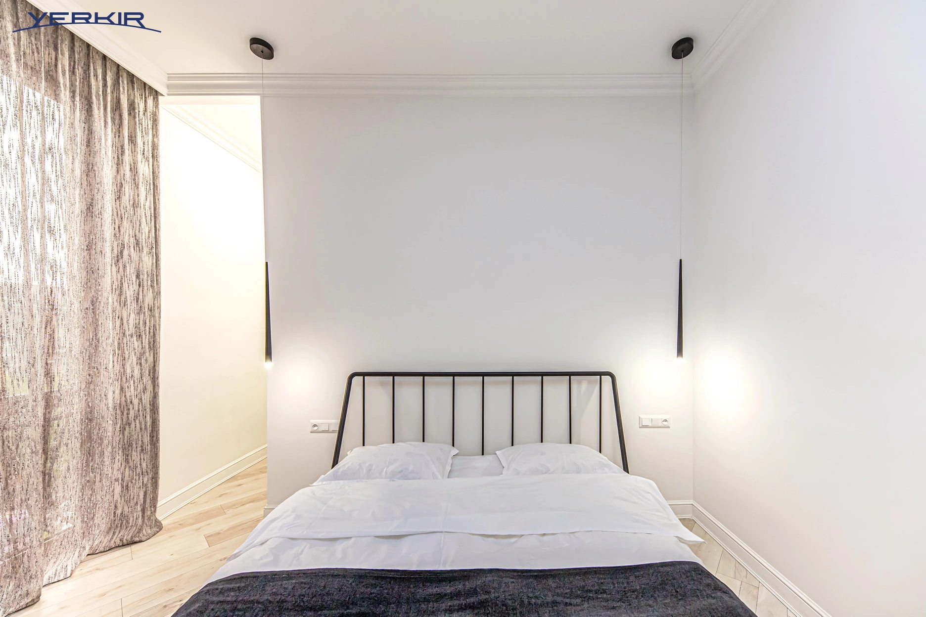 Apartments Code: 5+418467