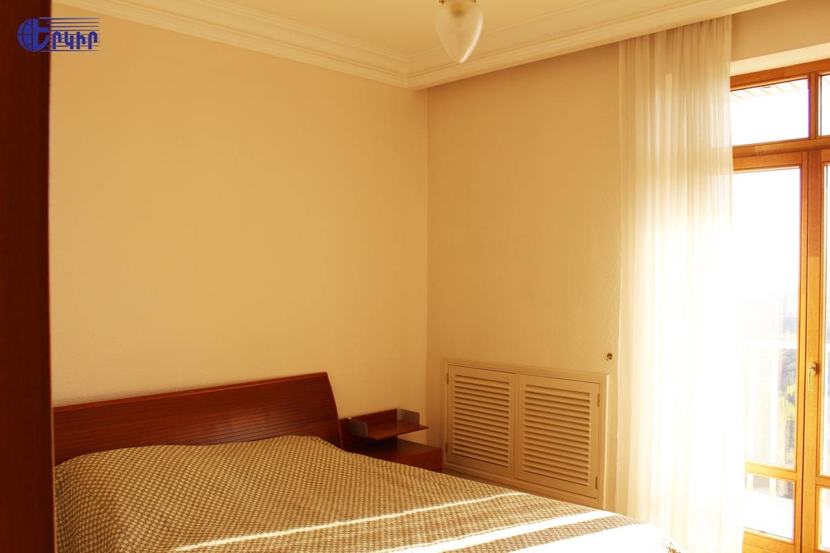 Apartments Code: 2+33222