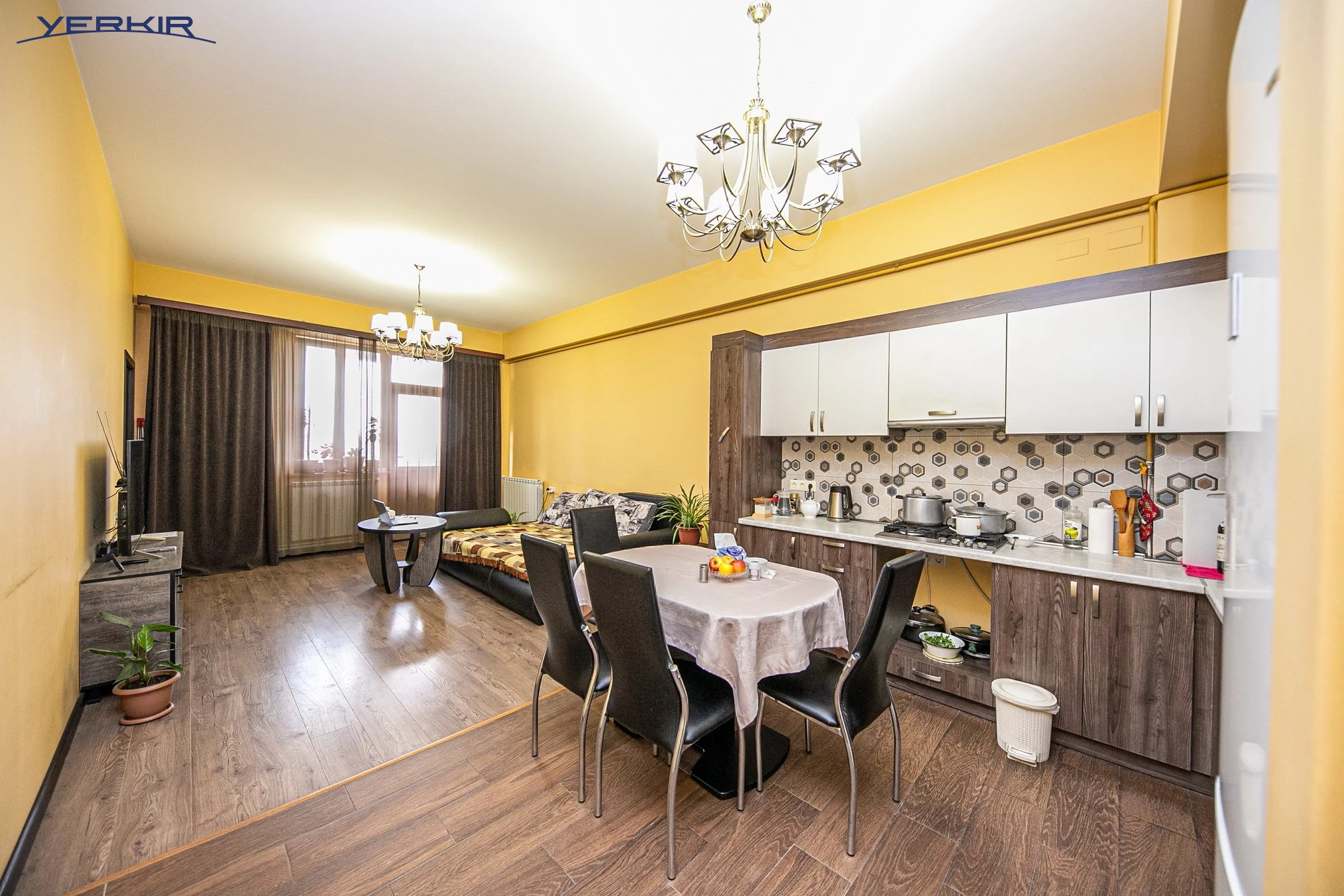 Apartments Code: 7+317260