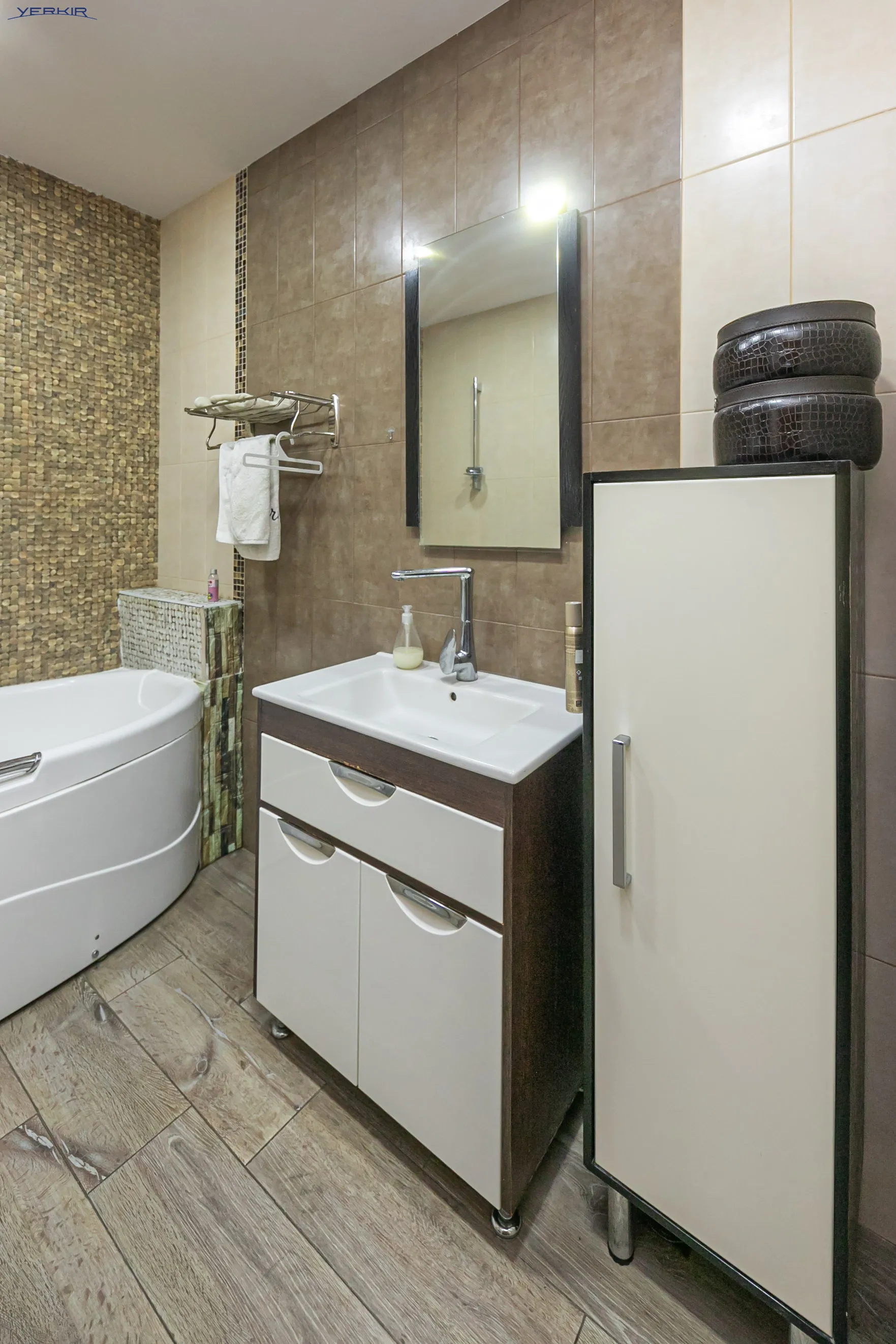 Квартиры Код 9+3919335