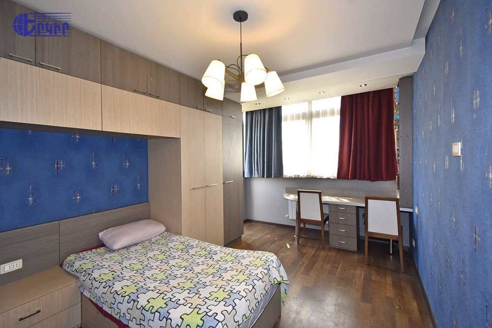 Apartments Code: 10+302298